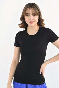 Fashion Styled T-Shirt básica cuello redondo Negra