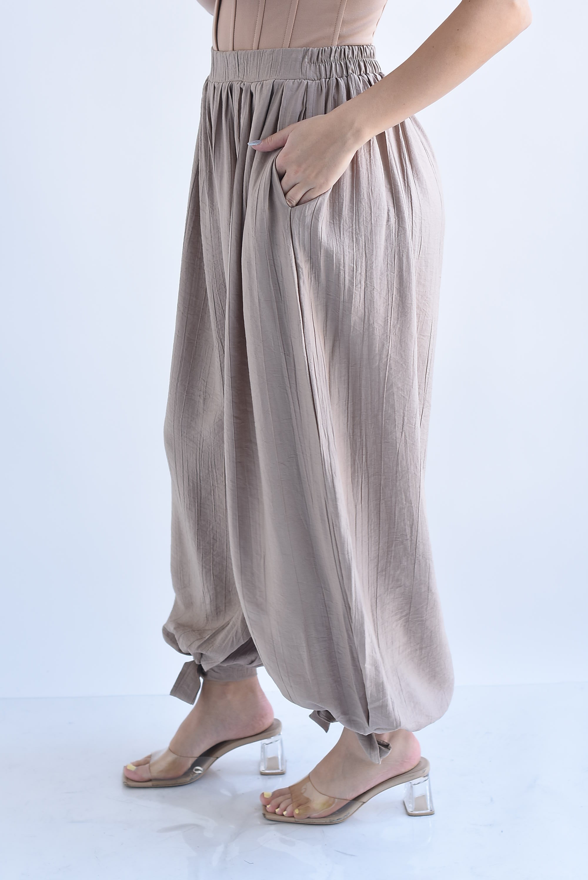 Pantalón globo texturizado