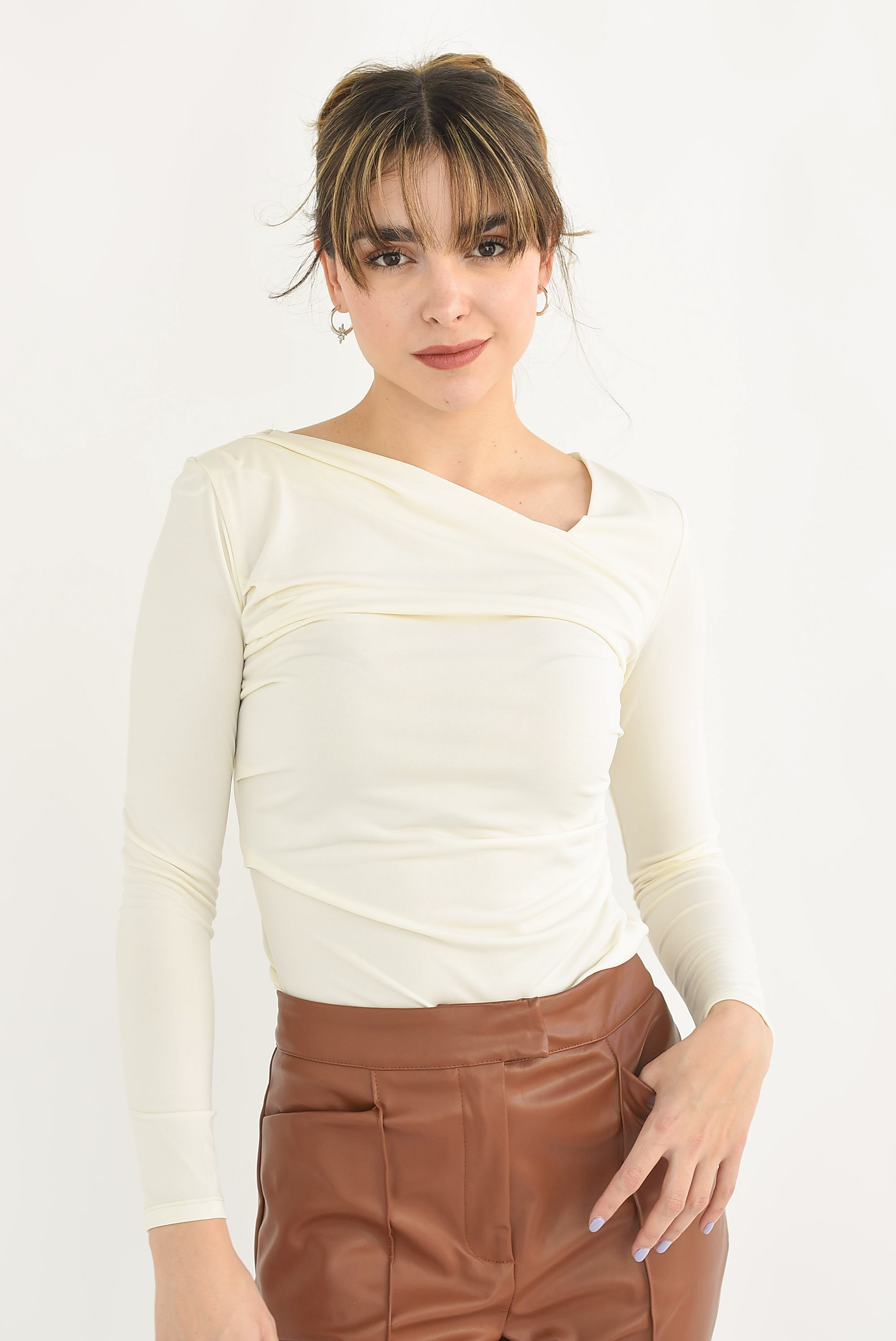 Blusa manga larga drapeada Ivory