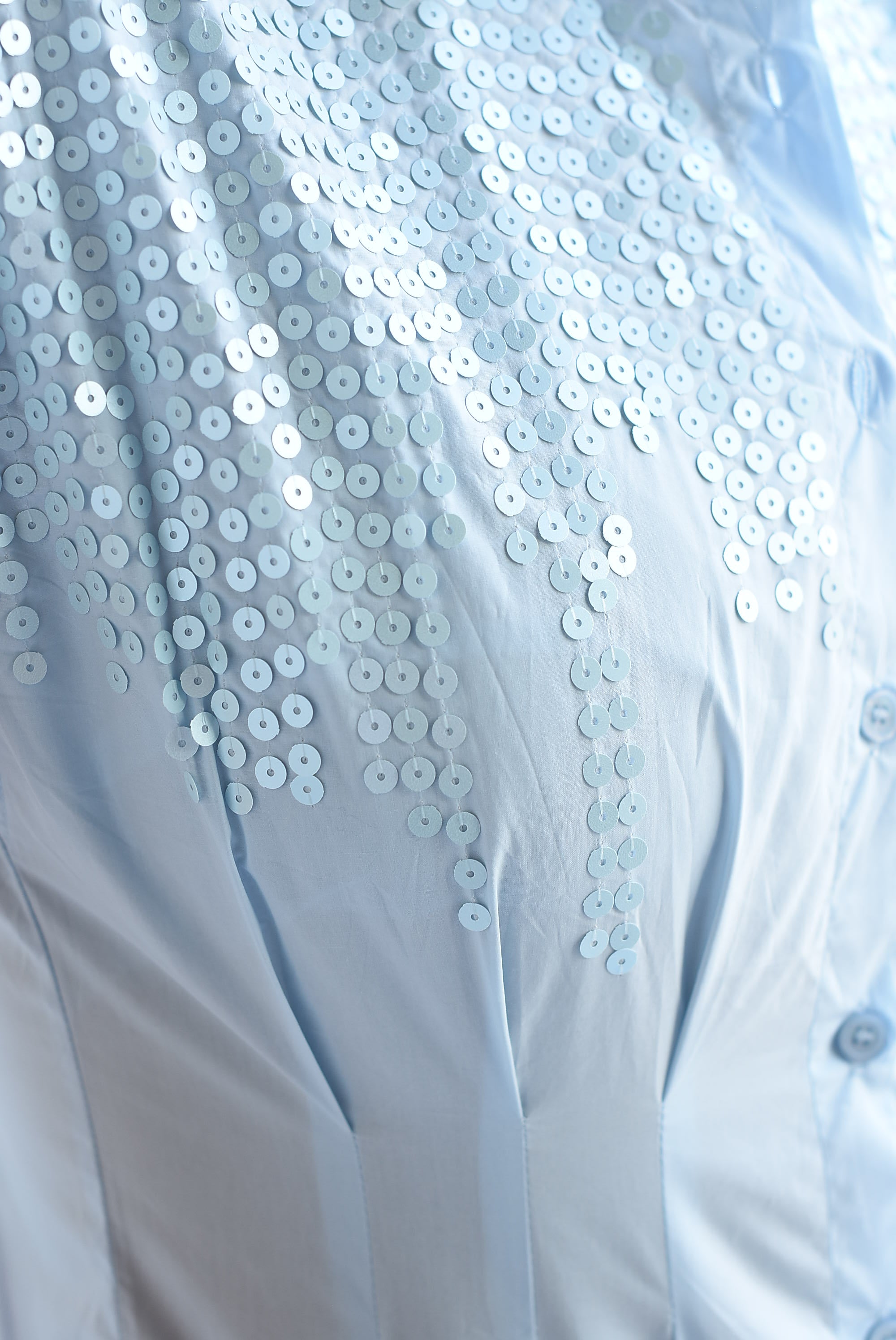 Blusa pinzas cintura lentejuelas mate Azul Baby