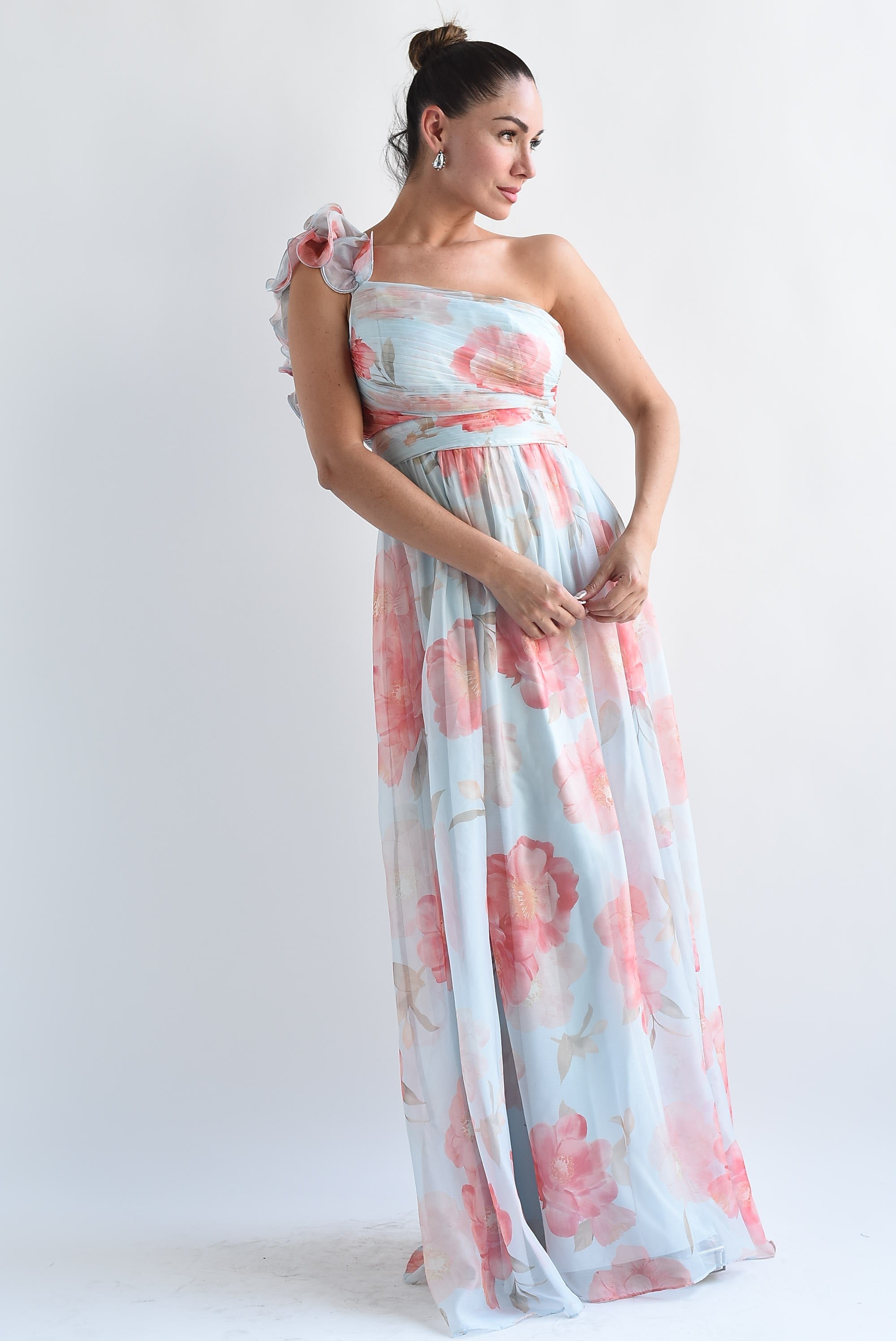 Vestido largo flores hombro escarolas Azul Baby