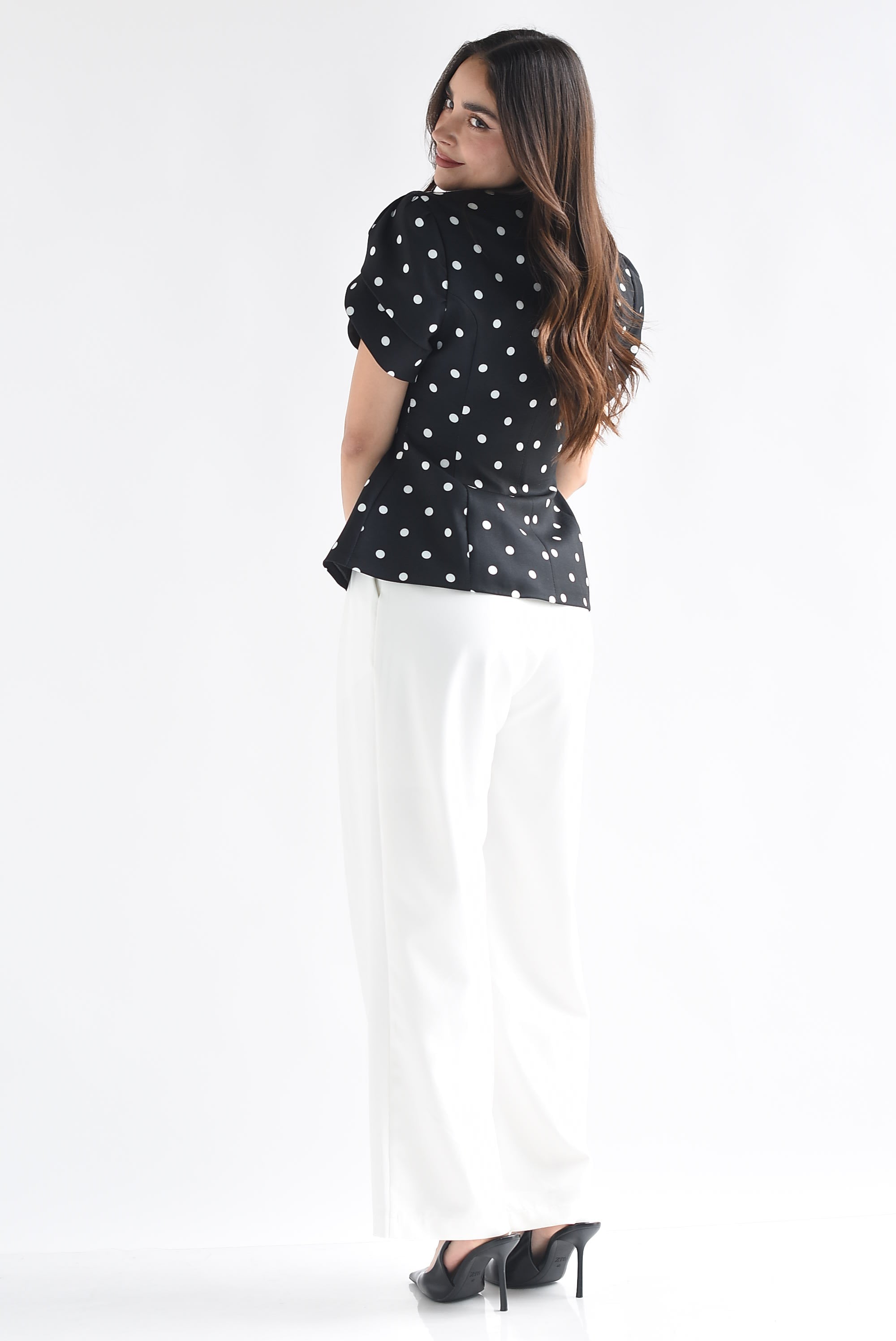 Set Pantalón liso y Blusa peplum polka dots