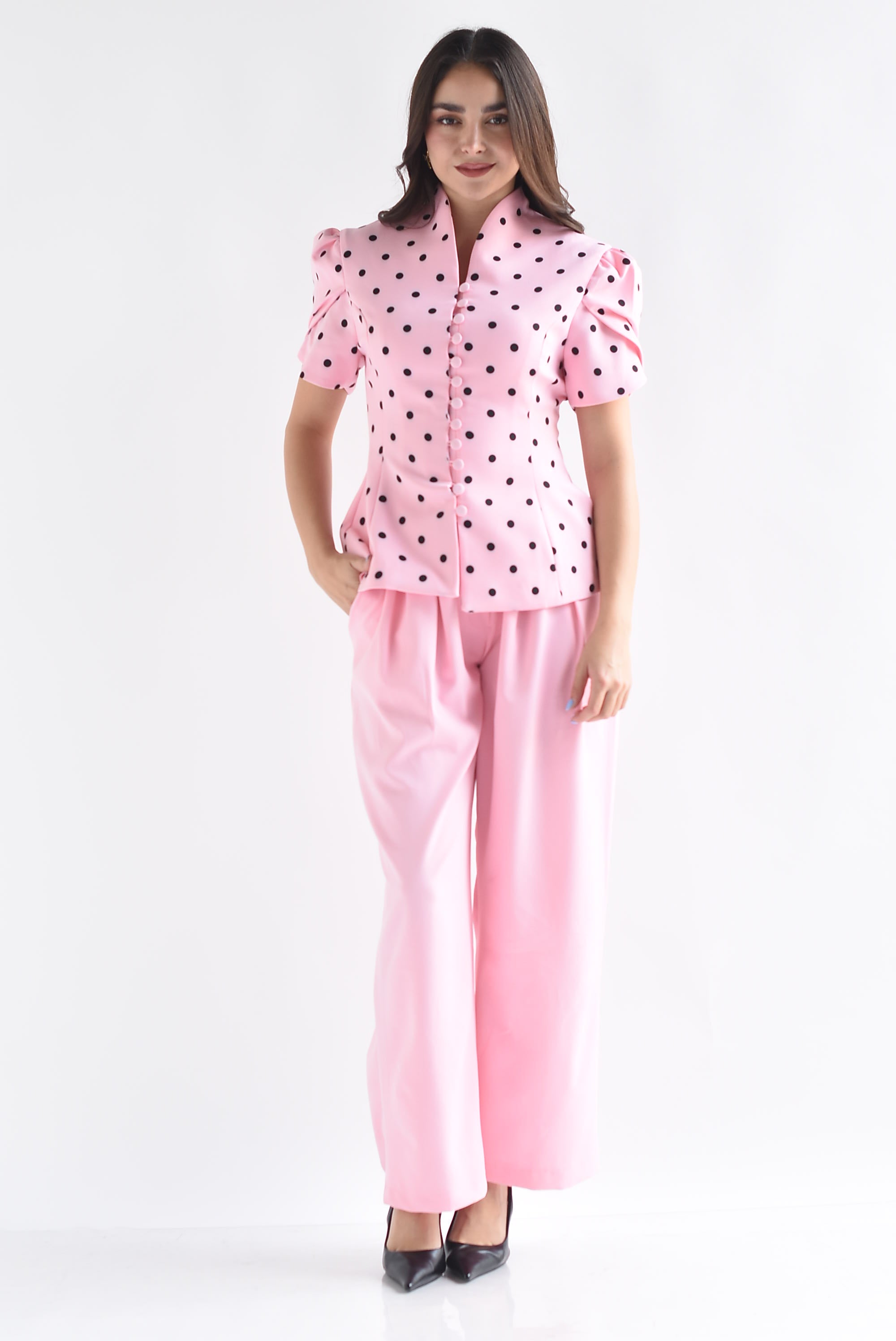 Set Pantalón liso y Blusa peplum polka dots