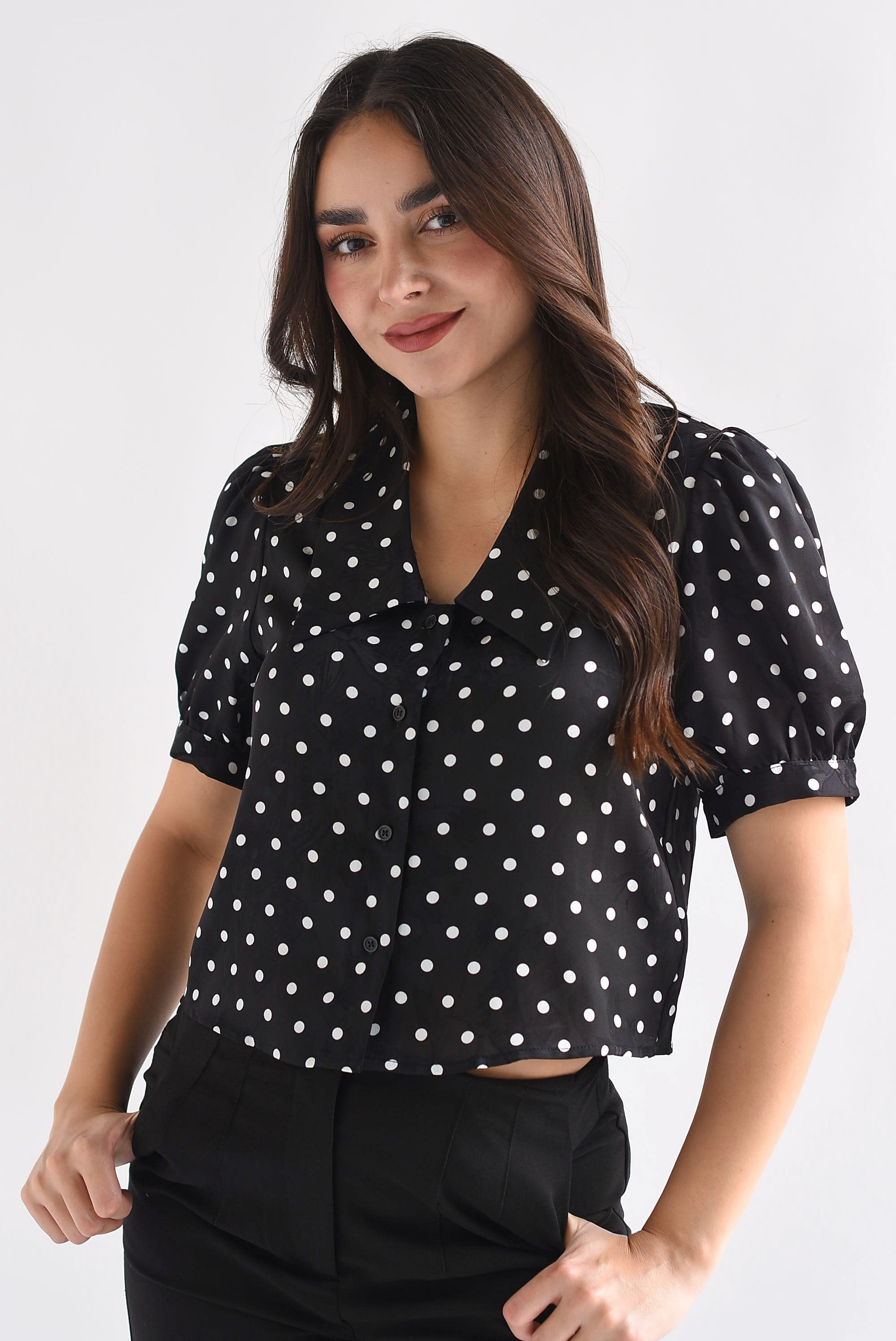 Blusa manga globo polka dots y flores
