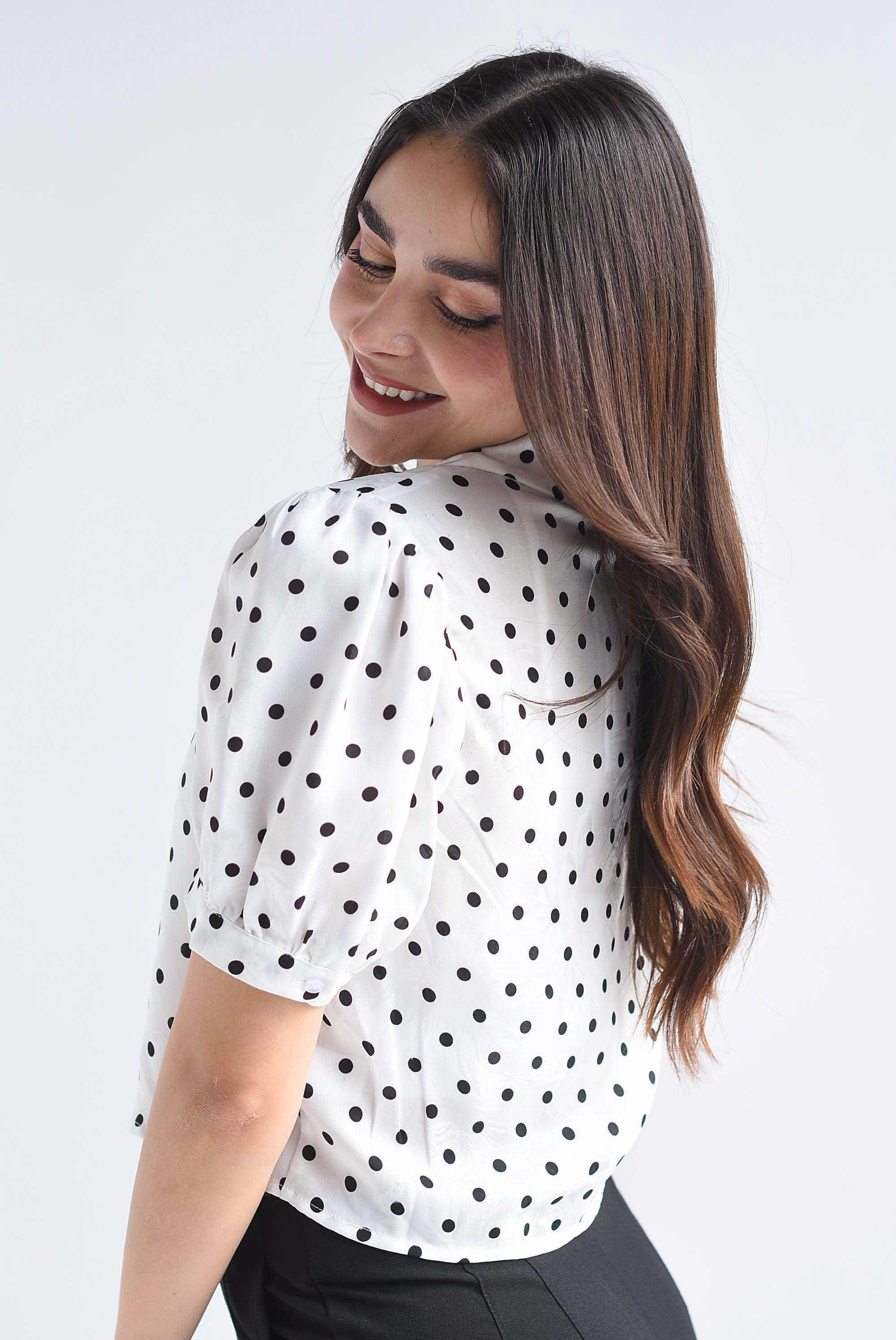 Blusa manga globo polka dots y flores
