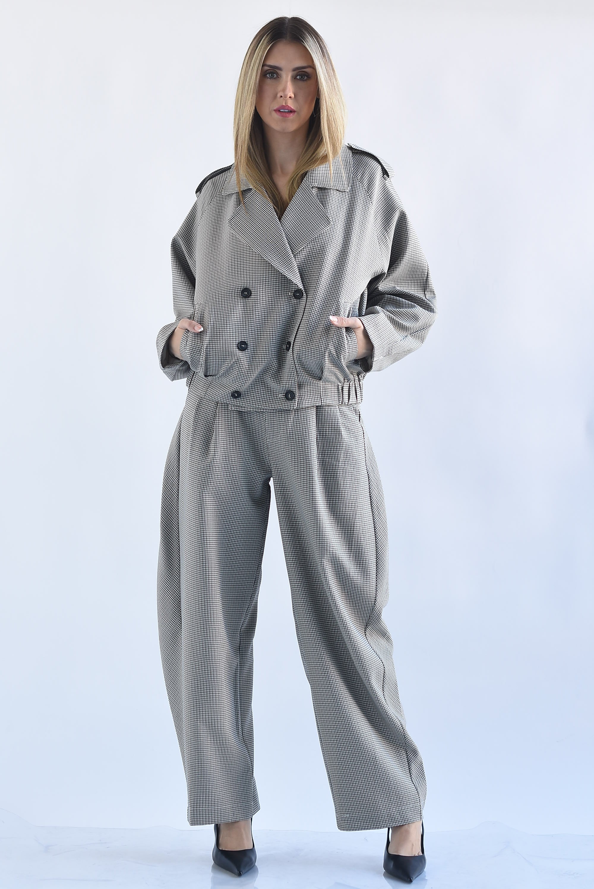 Set Pantalón barrel y Chamarra bomber cuadros