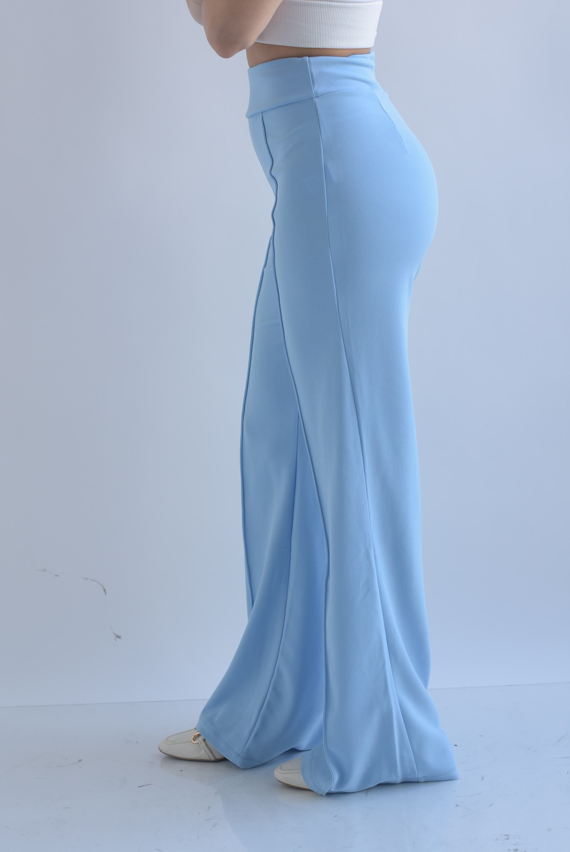 Pantalón pierna ancha y cintura alta Azul Baby