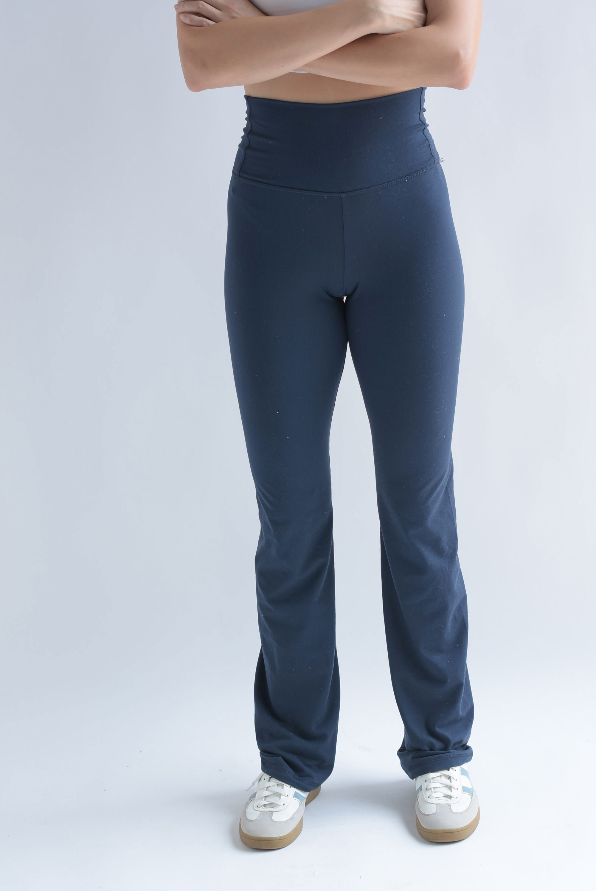 Pantalón flare pretina ancha deportivo Azul Marino