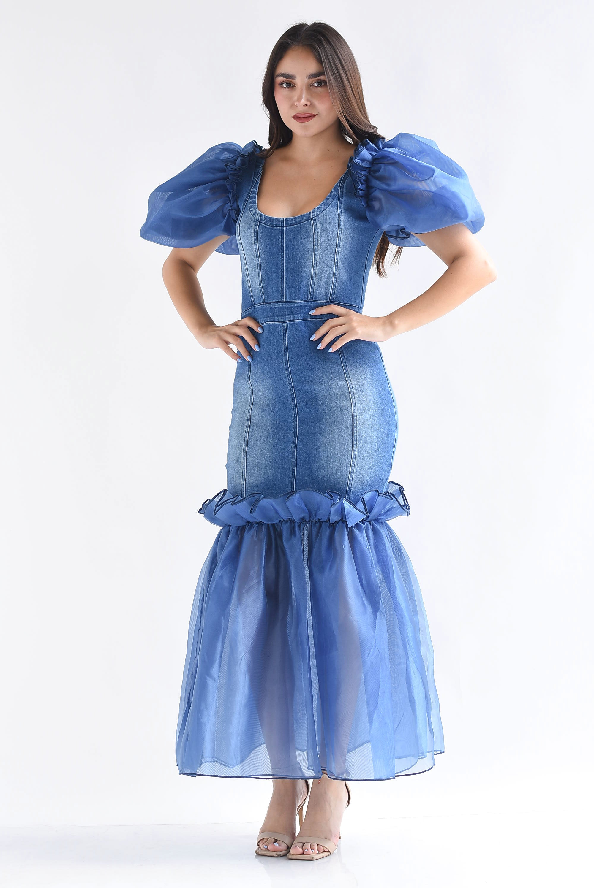Vestido Denim manga globo y olán organza