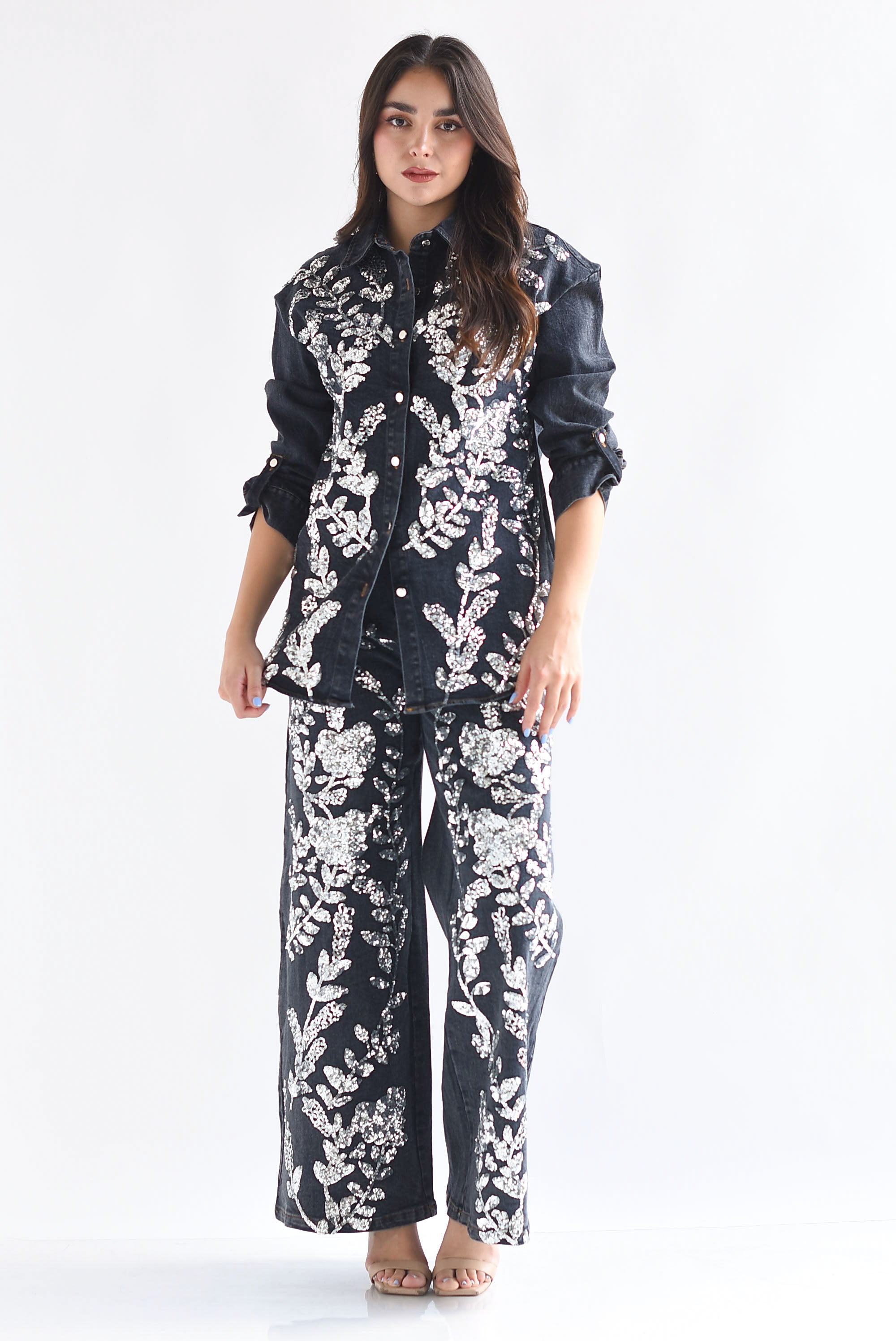 Set Jeans y Shacket Denim flores lentejuela