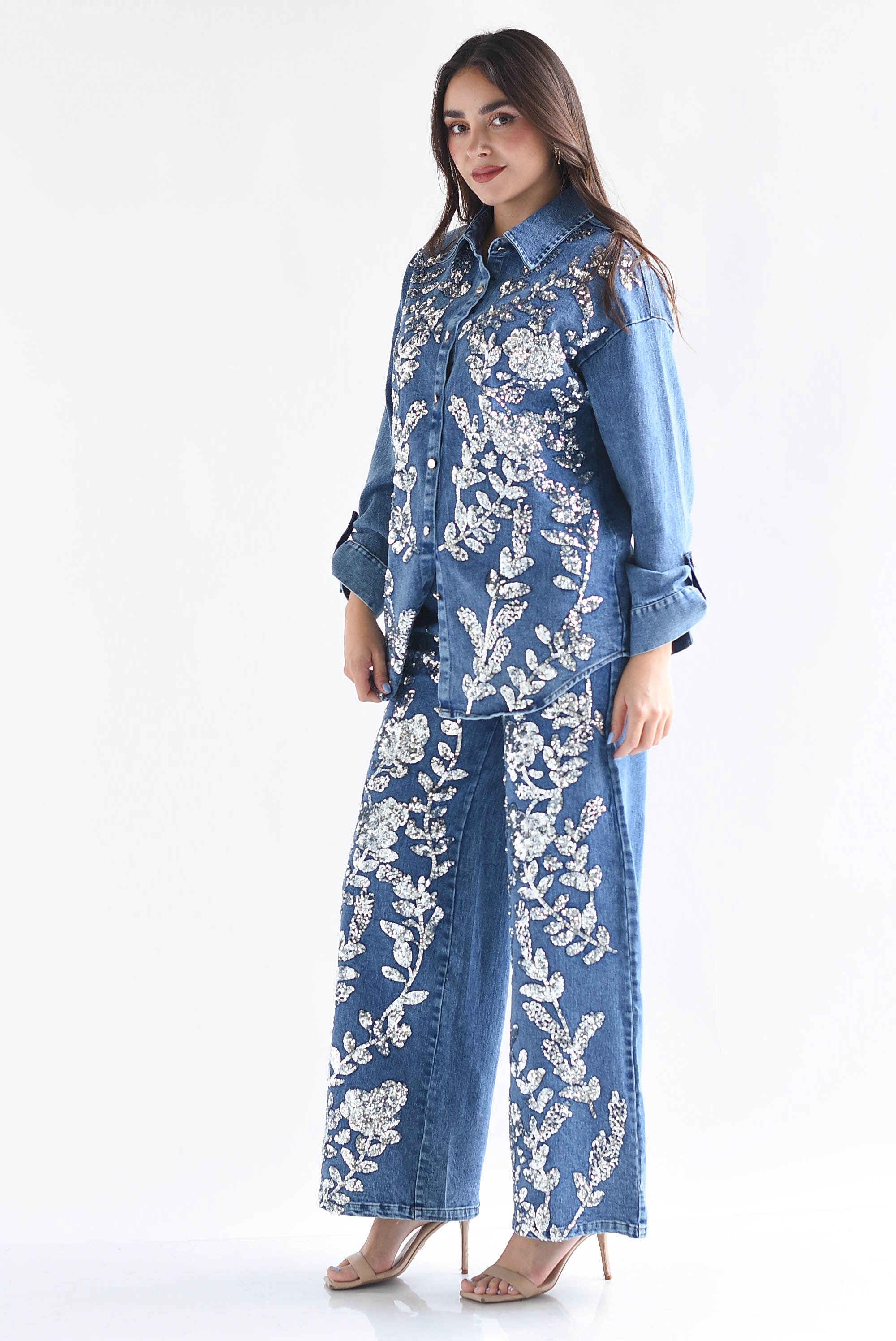 Set Jeans y Shacket Denim flores lentejuela