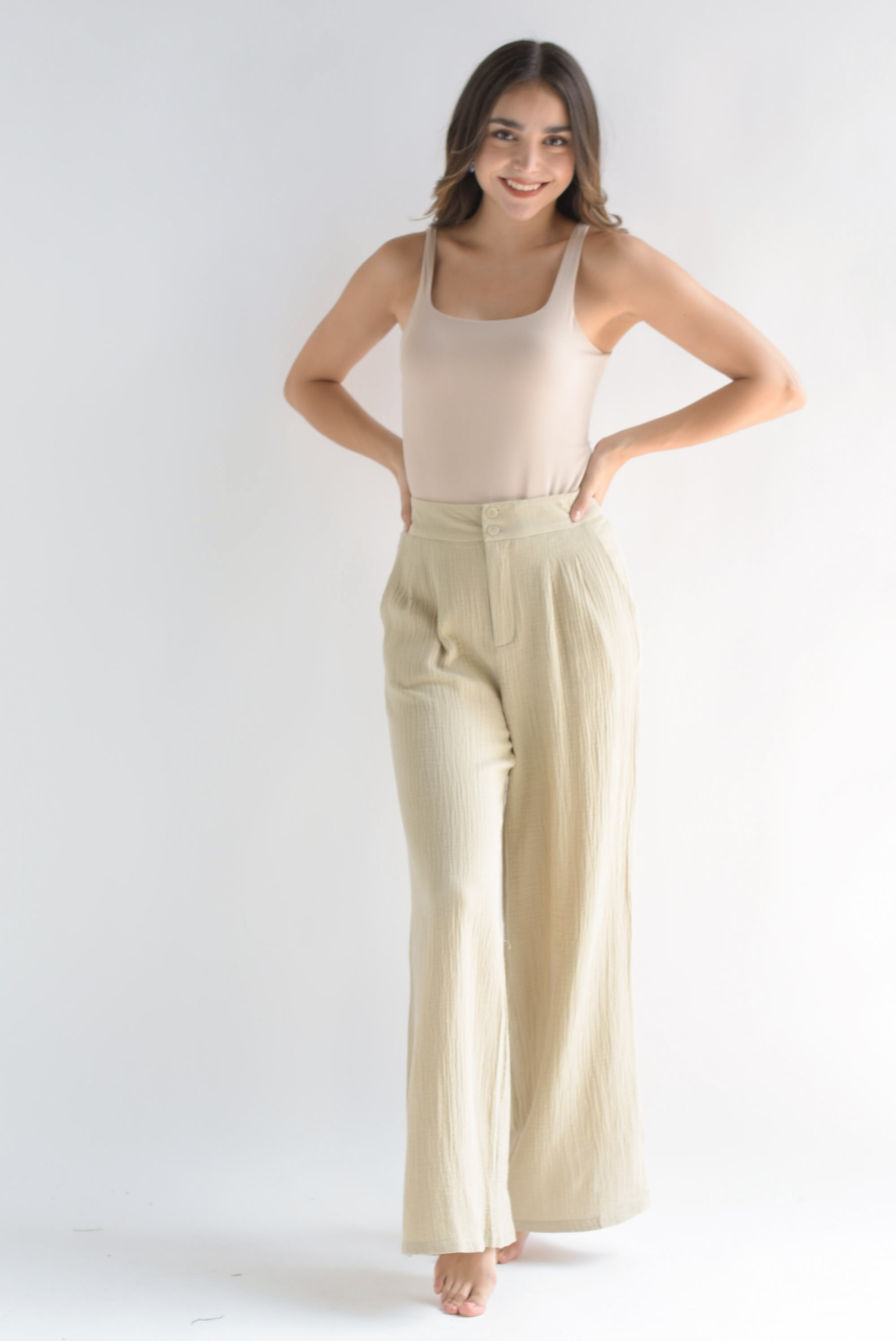 Pantalón wide tipo lino Beige