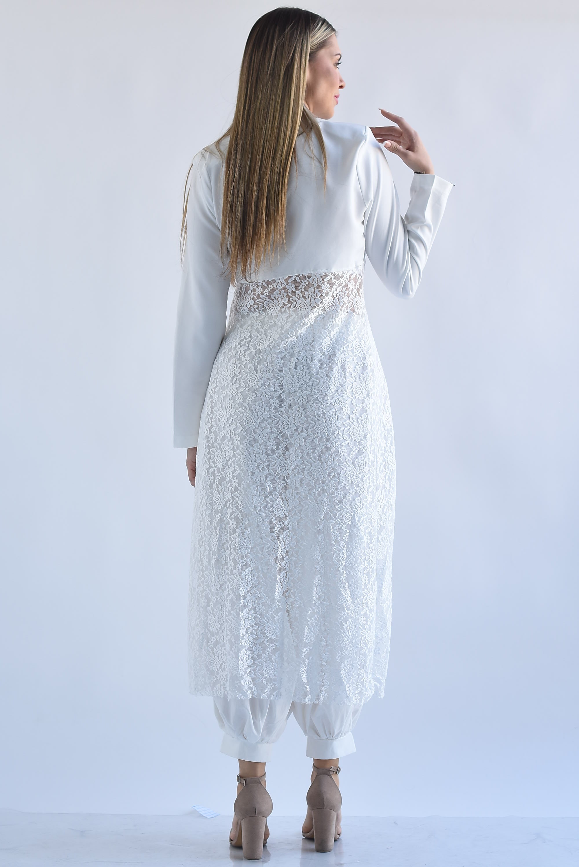 Blazer extra largo con encaje