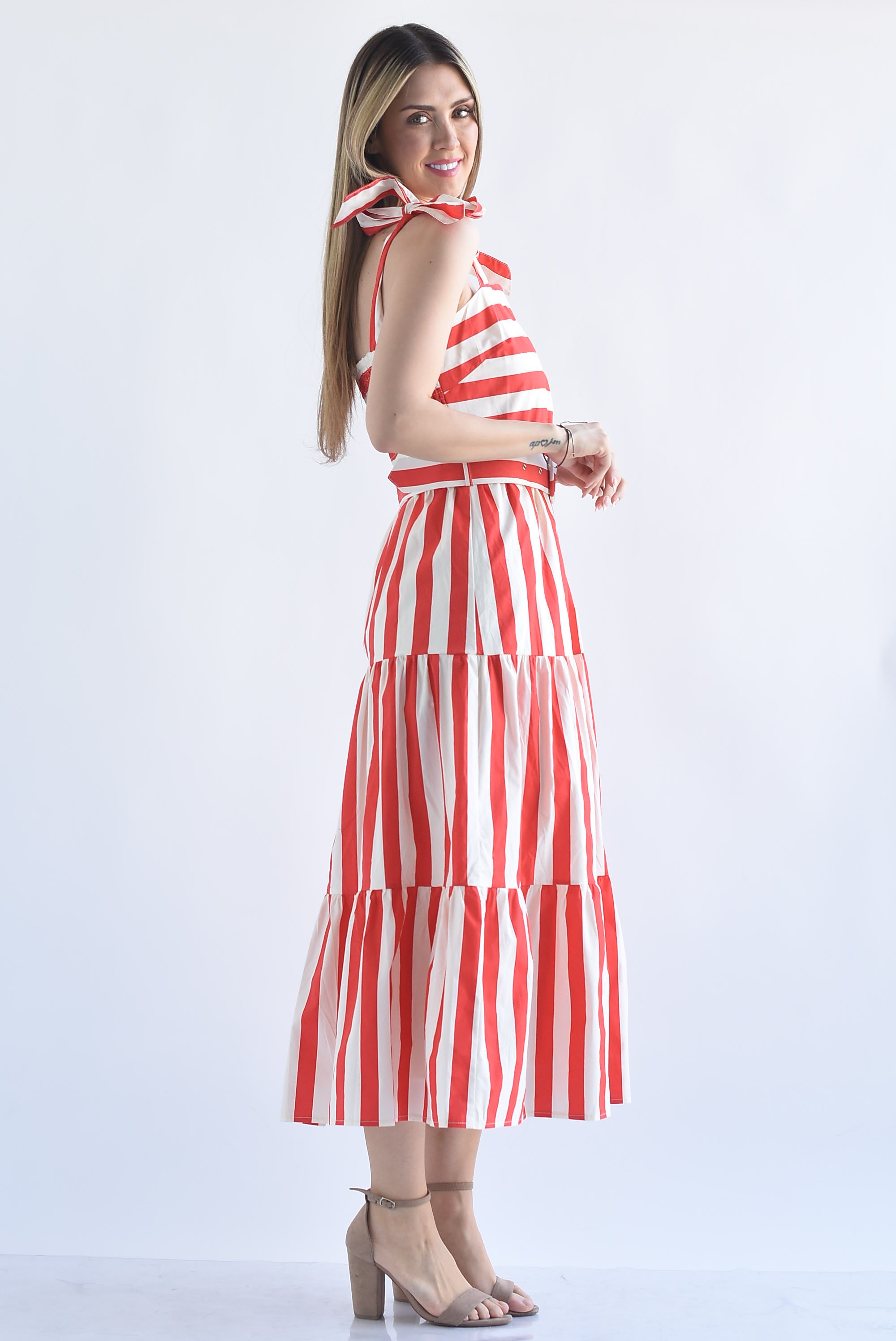 Vestido tirantes lazos rayas