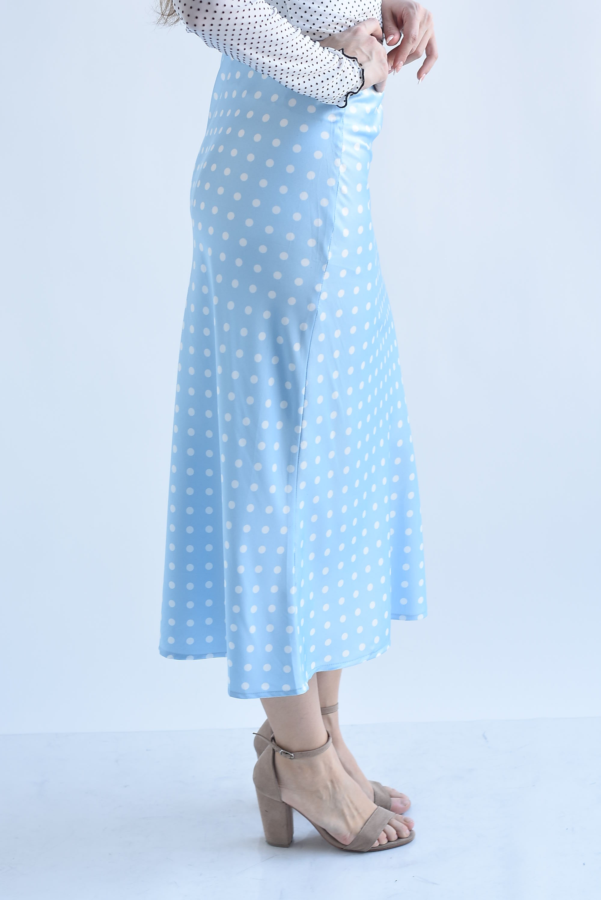 Falda lencera polka dots abertura