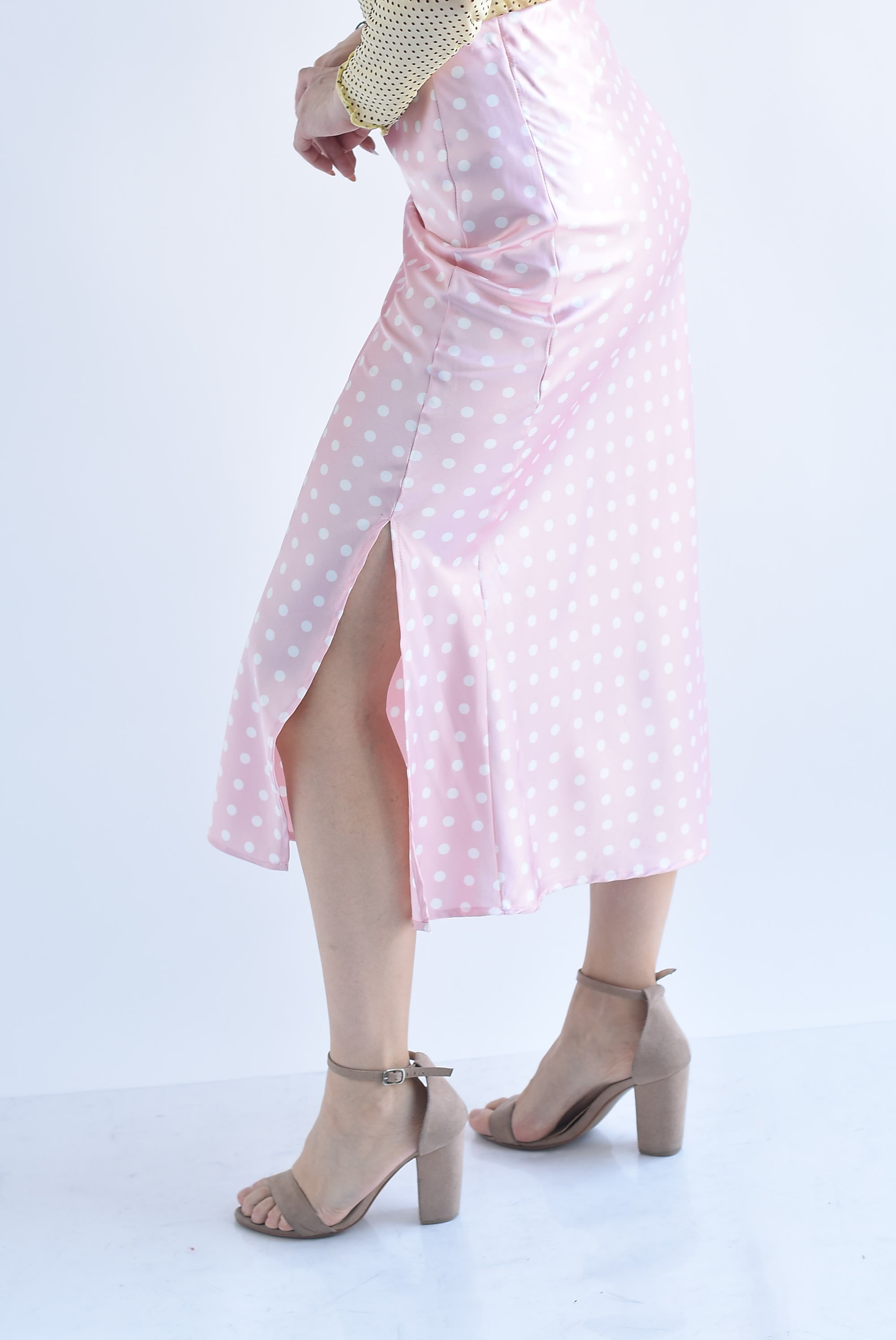 Falda lencera polka dots abertura