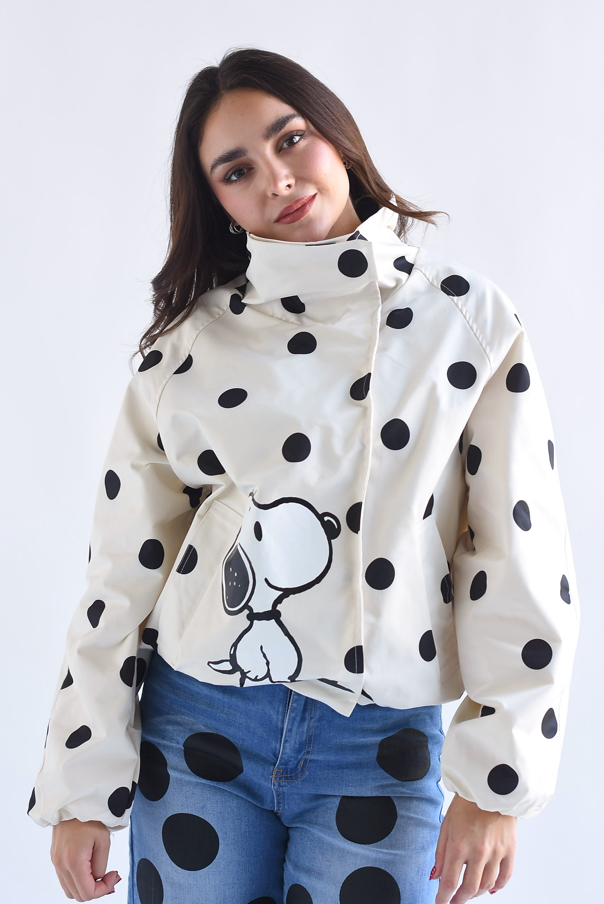 Chamarra impermeable SNOOPY polka dots