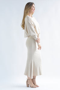 Fashion Styled Set Falda y Sweater punto ochos Ivory