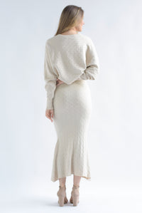 Fashion Styled Set Falda y Sweater punto ochos Ivory