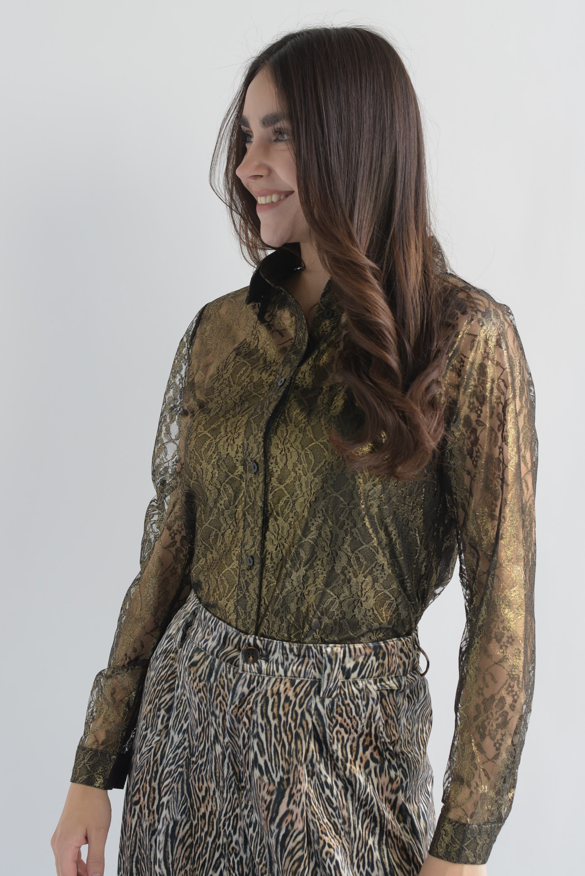 Camisa encaje metalizada Dorado