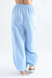 Fashion Styled Pantalón track parachute cargo Azul Baby