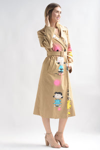 Fashion Styled Gabardina Snoopy & Friends Camel