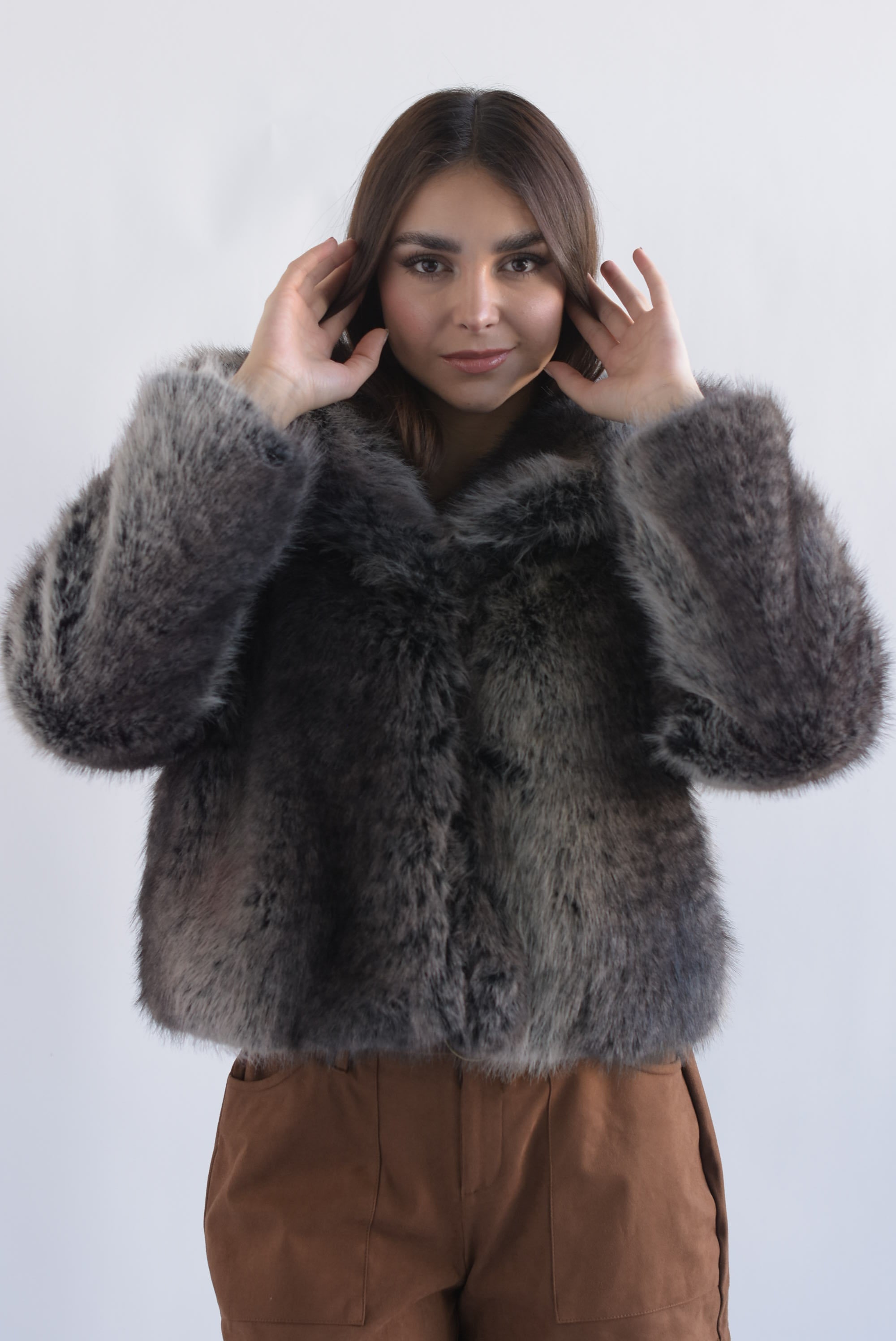 Abrigo corto faux fur degradado