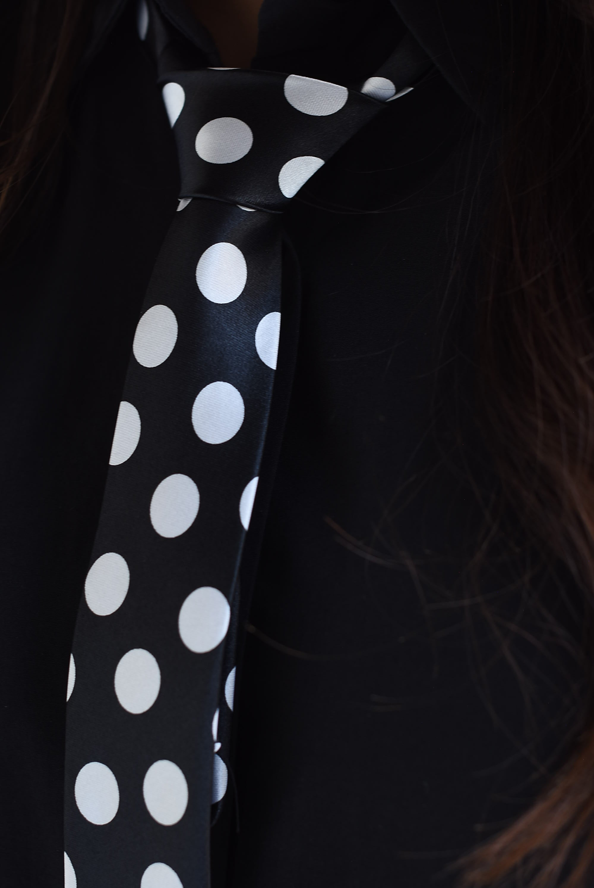 Corbata sastre polka dots blancos