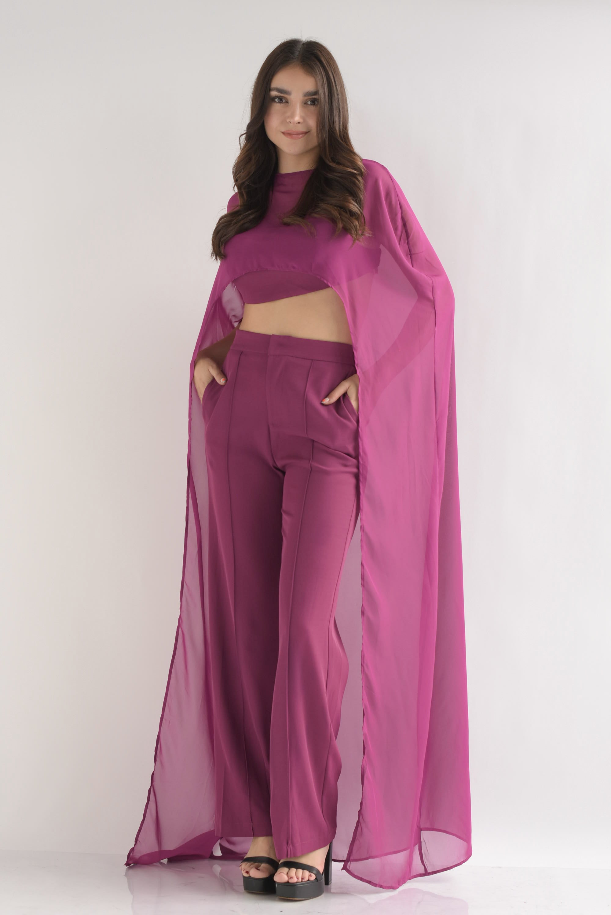Set Pantalón, Capa y Top Magenta