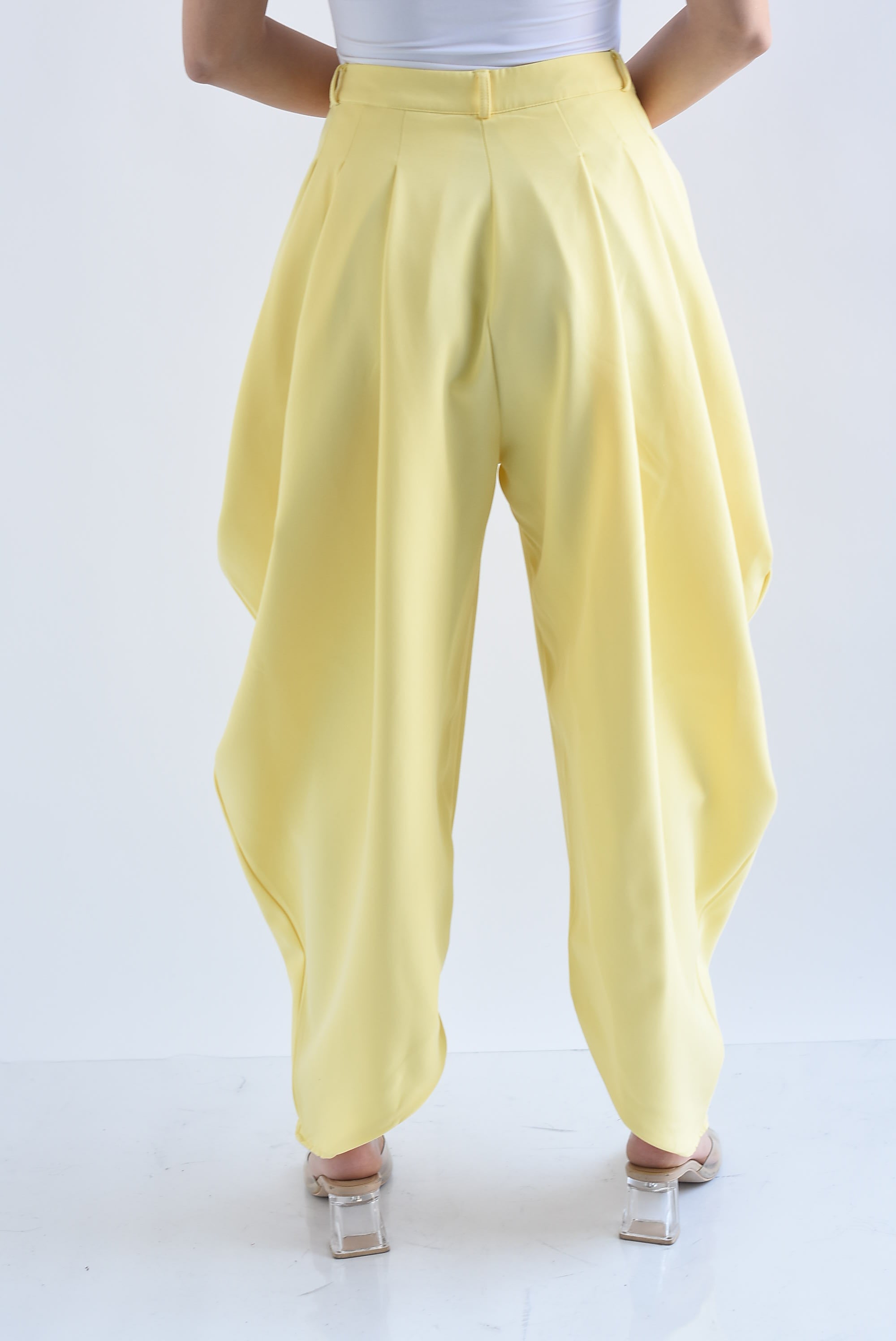 Pantalón globo