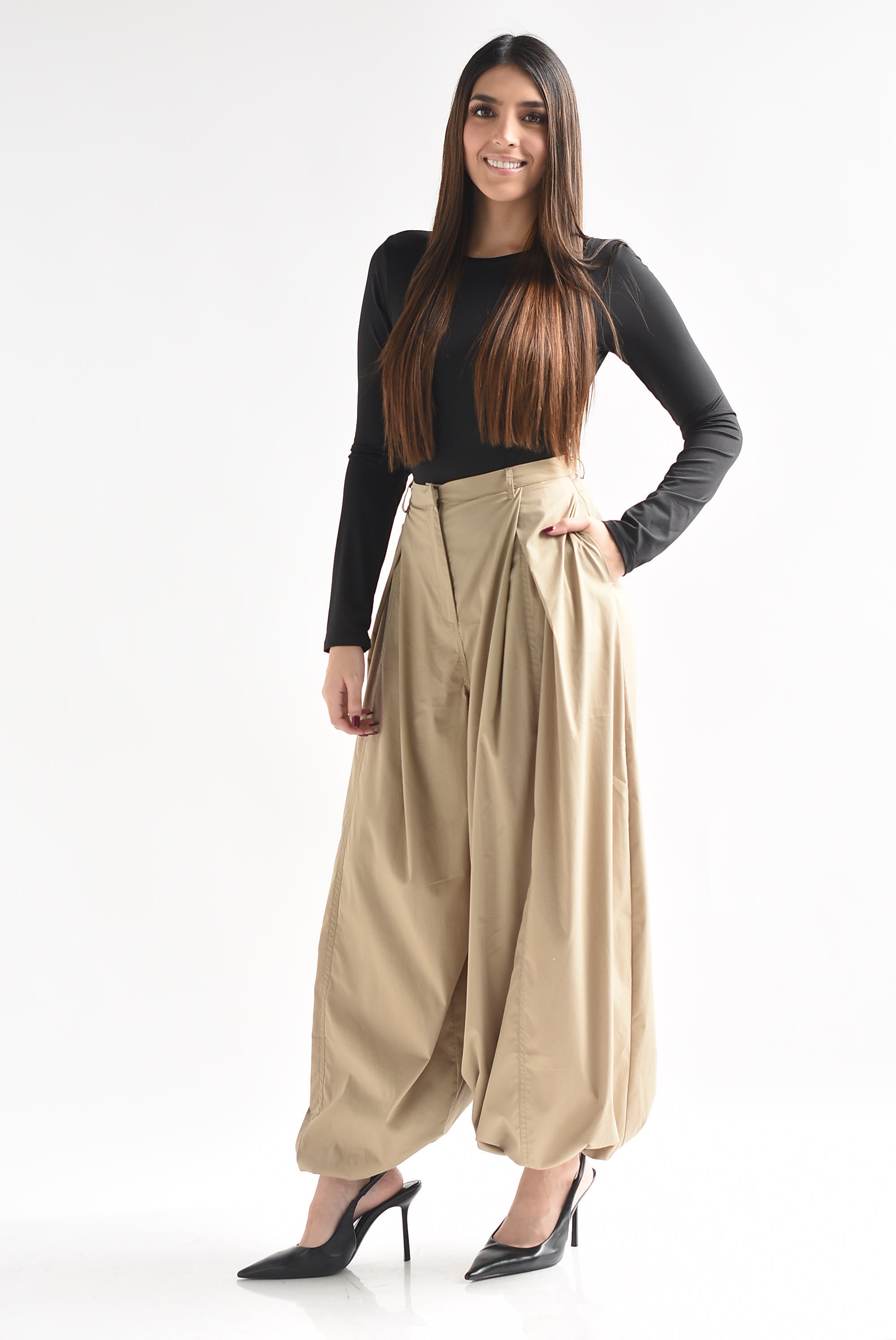 Pantalón globo pinzas jareta tobillos