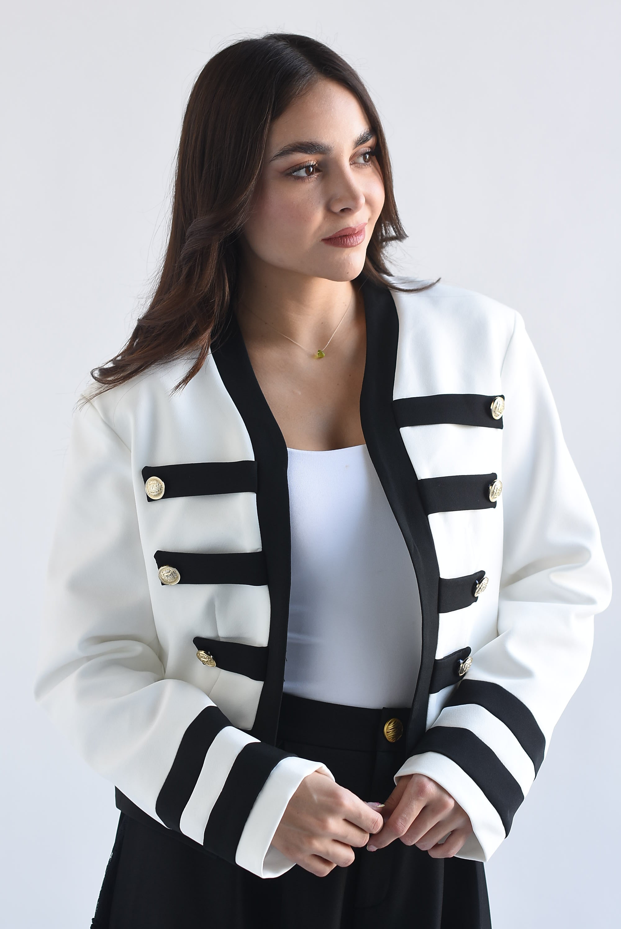 Blazer tipo militar filo negro