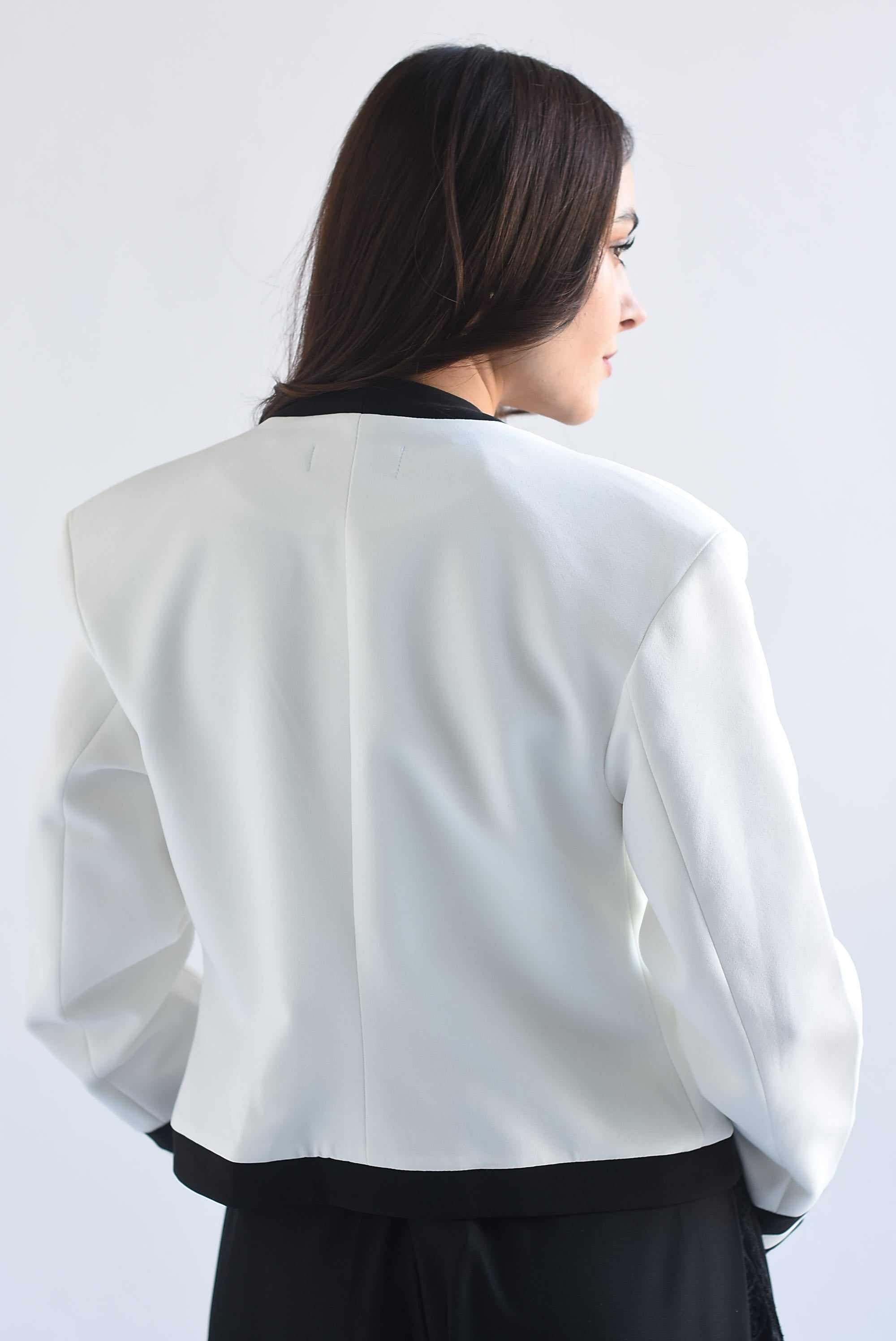 Blazer tipo militar filo negro