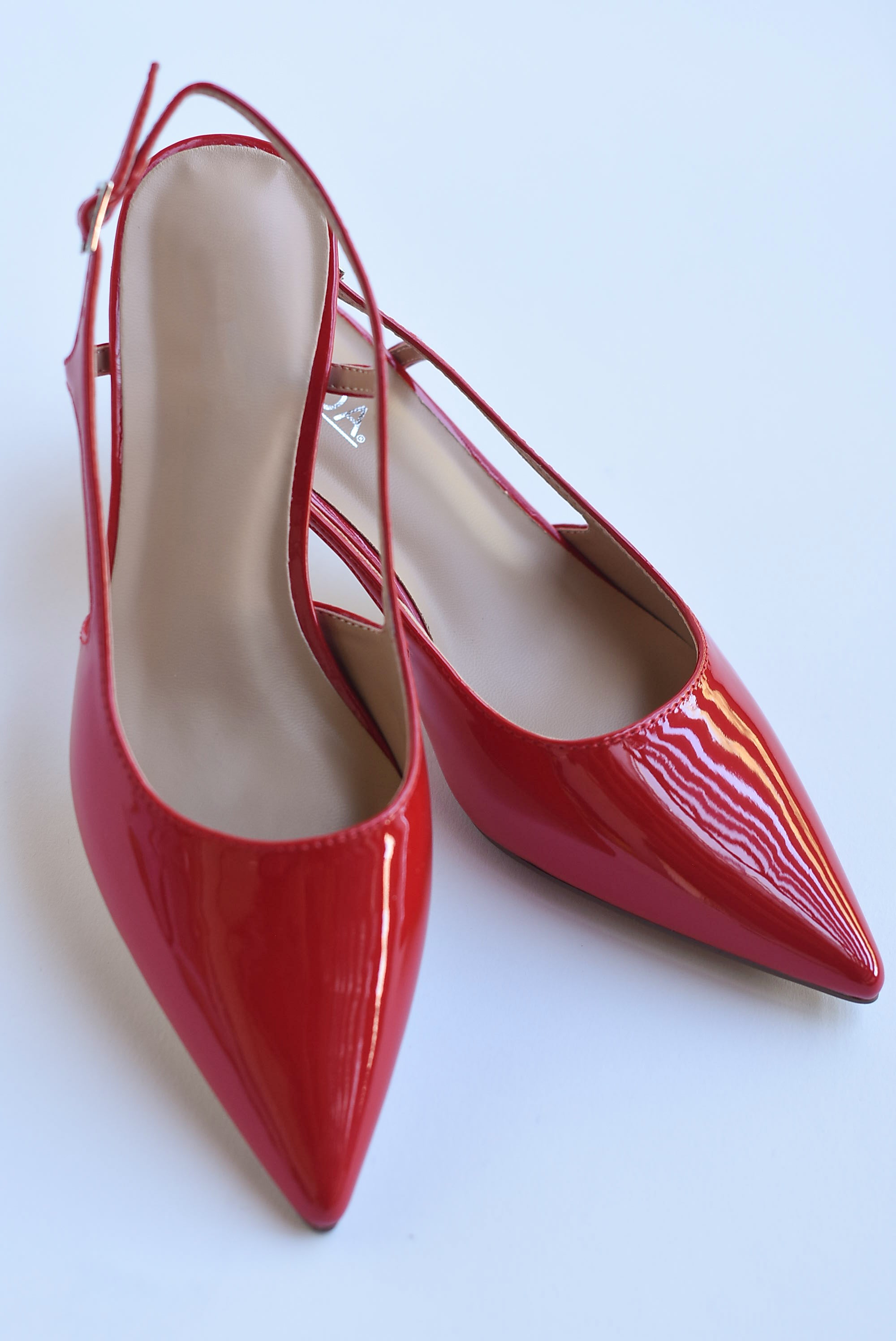 Zapato destalonado charol Rojo