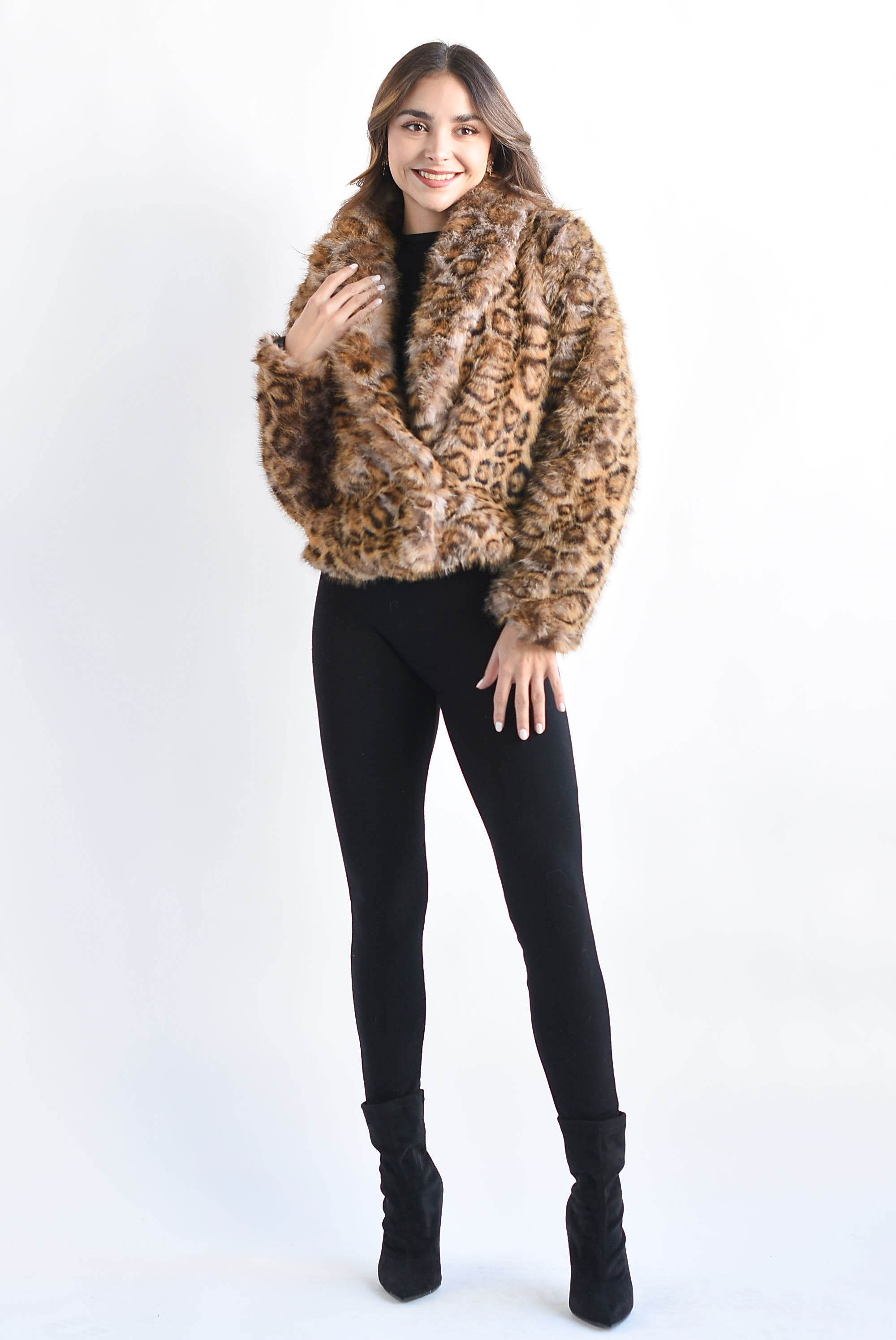 Abrigo corto pelo largo Leopardo