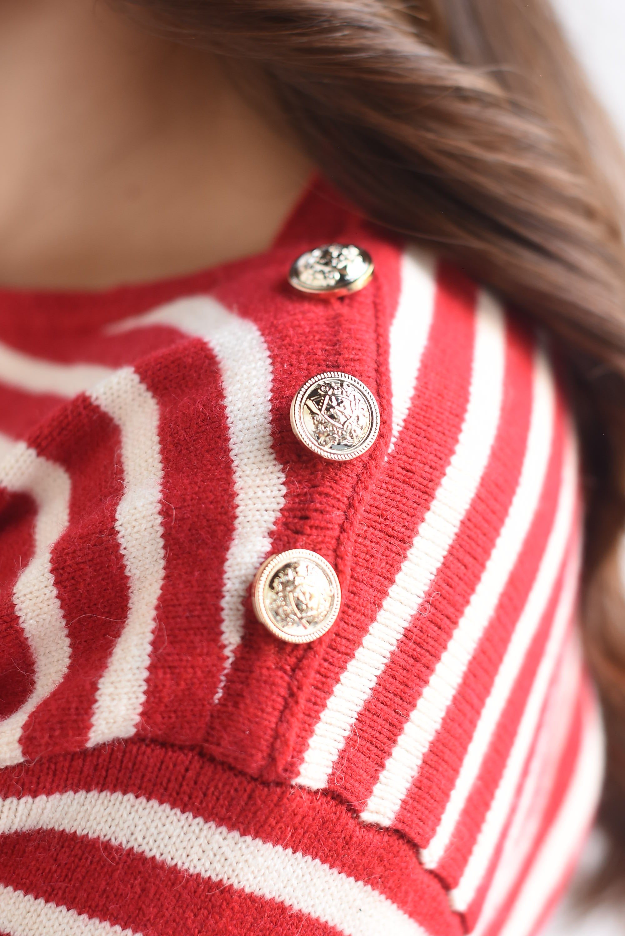 Sweater rayas botones marineros
