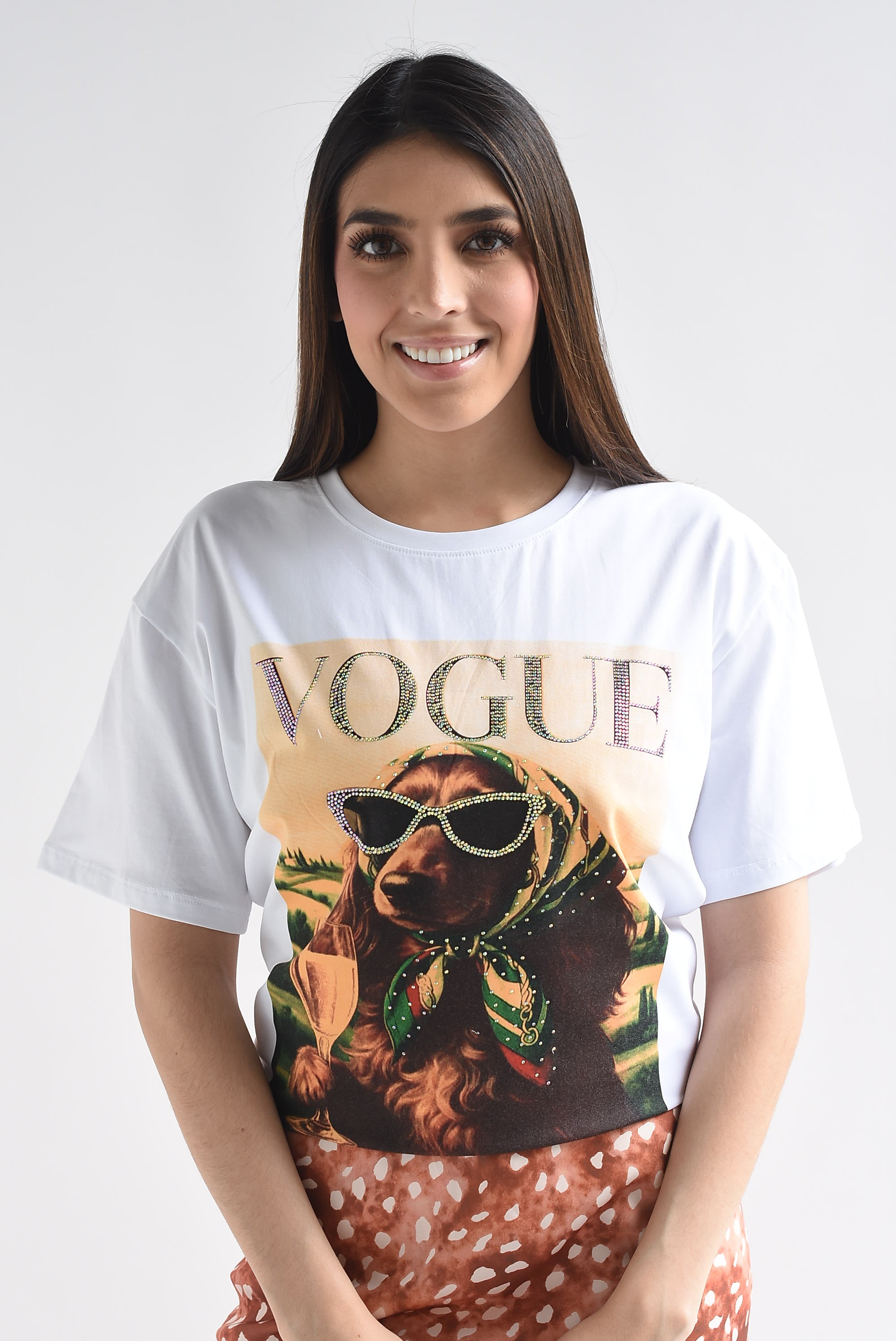 T-Shirt VOGUE perro lentes brillos