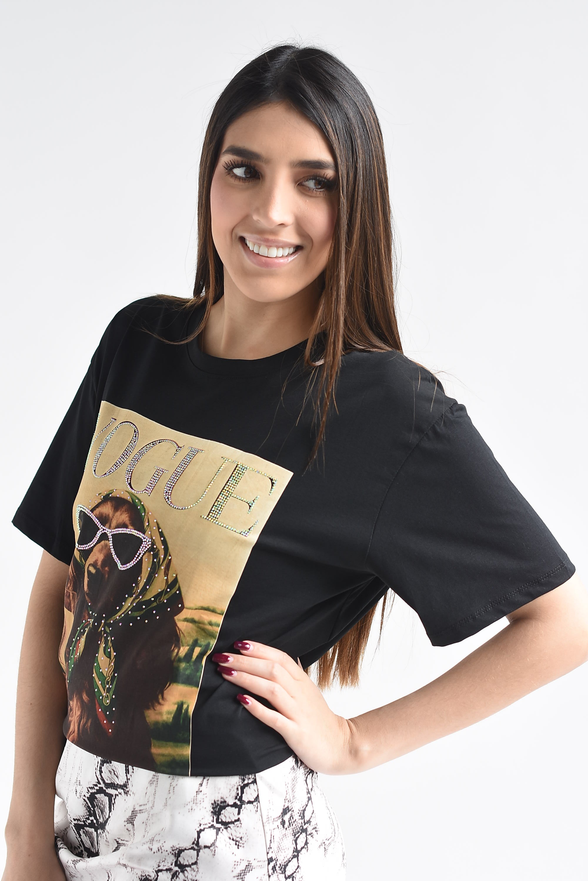 T-Shirt VOGUE perro lentes brillos