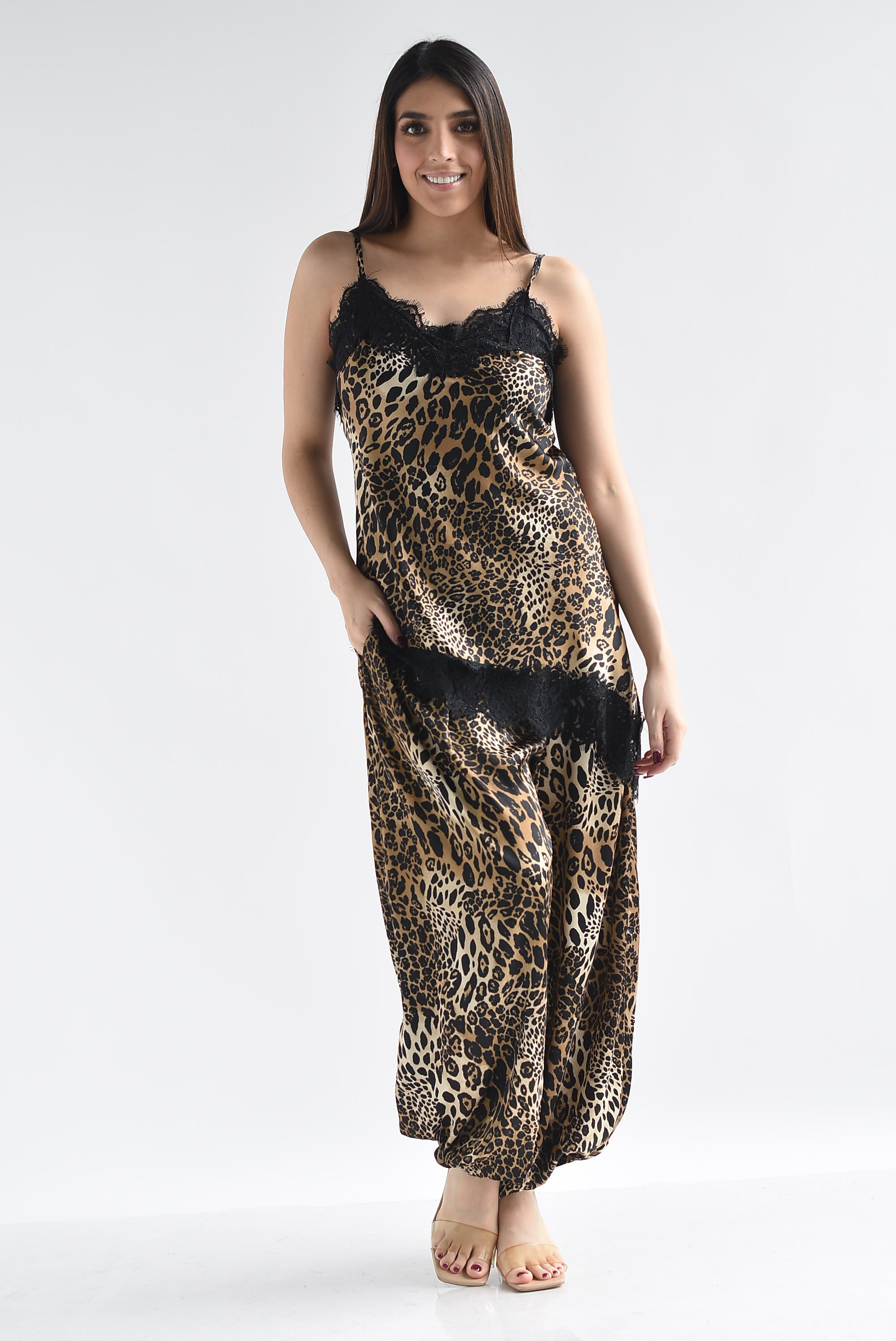Set Pantalón globo y Top lencero animal print