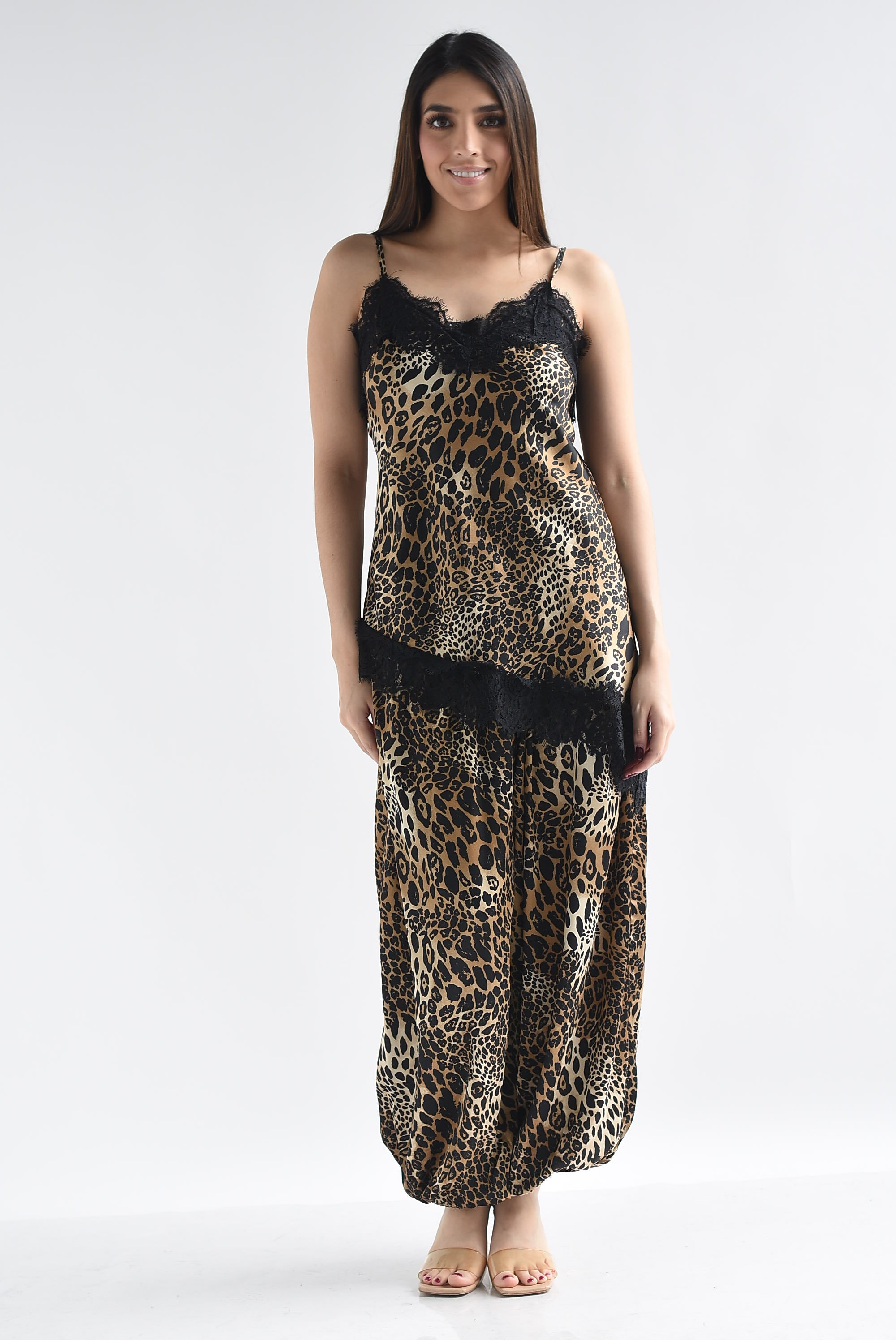 Set Pantalón globo y Top lencero animal print