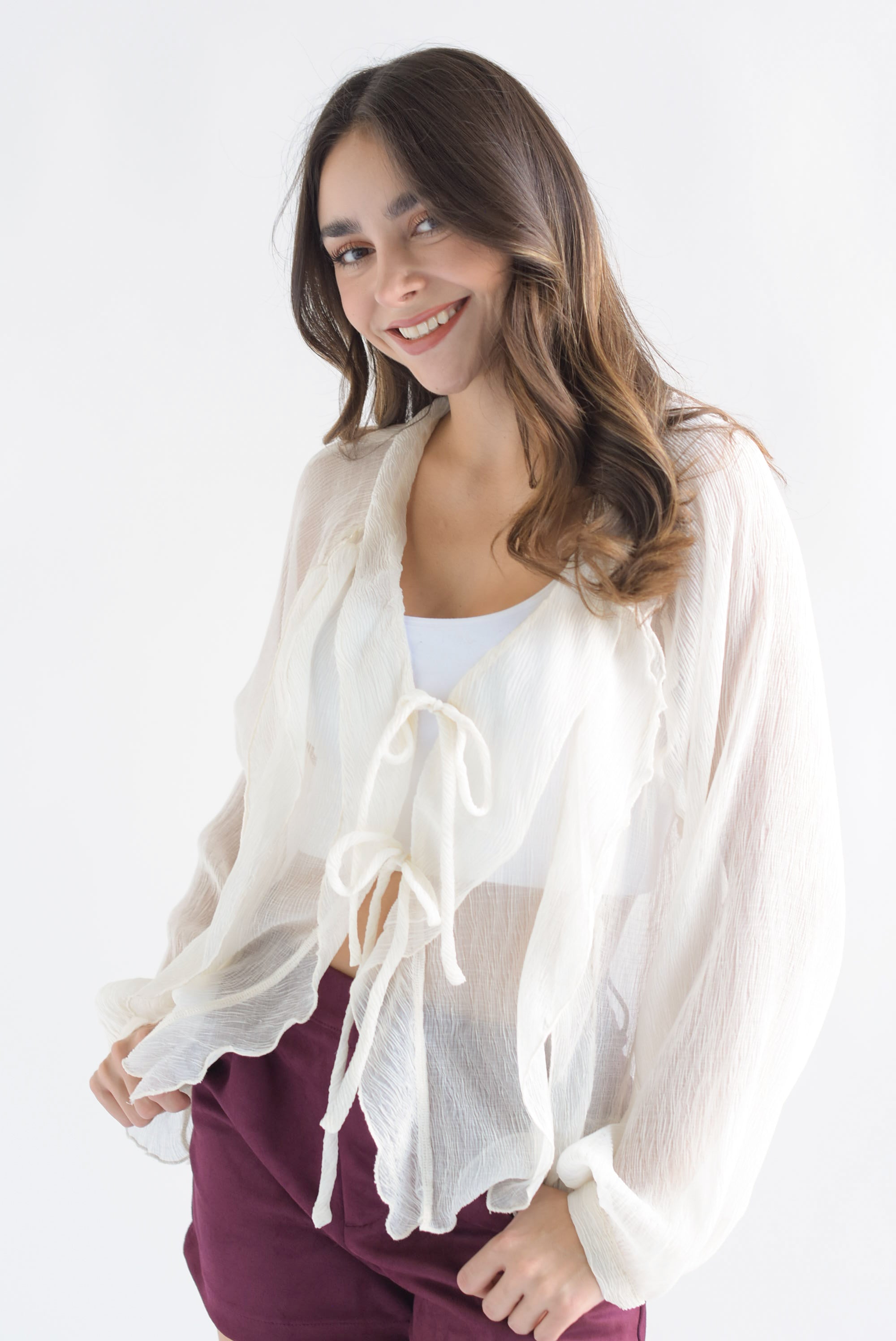 Blusa olanes efecto arrugado Ivory
