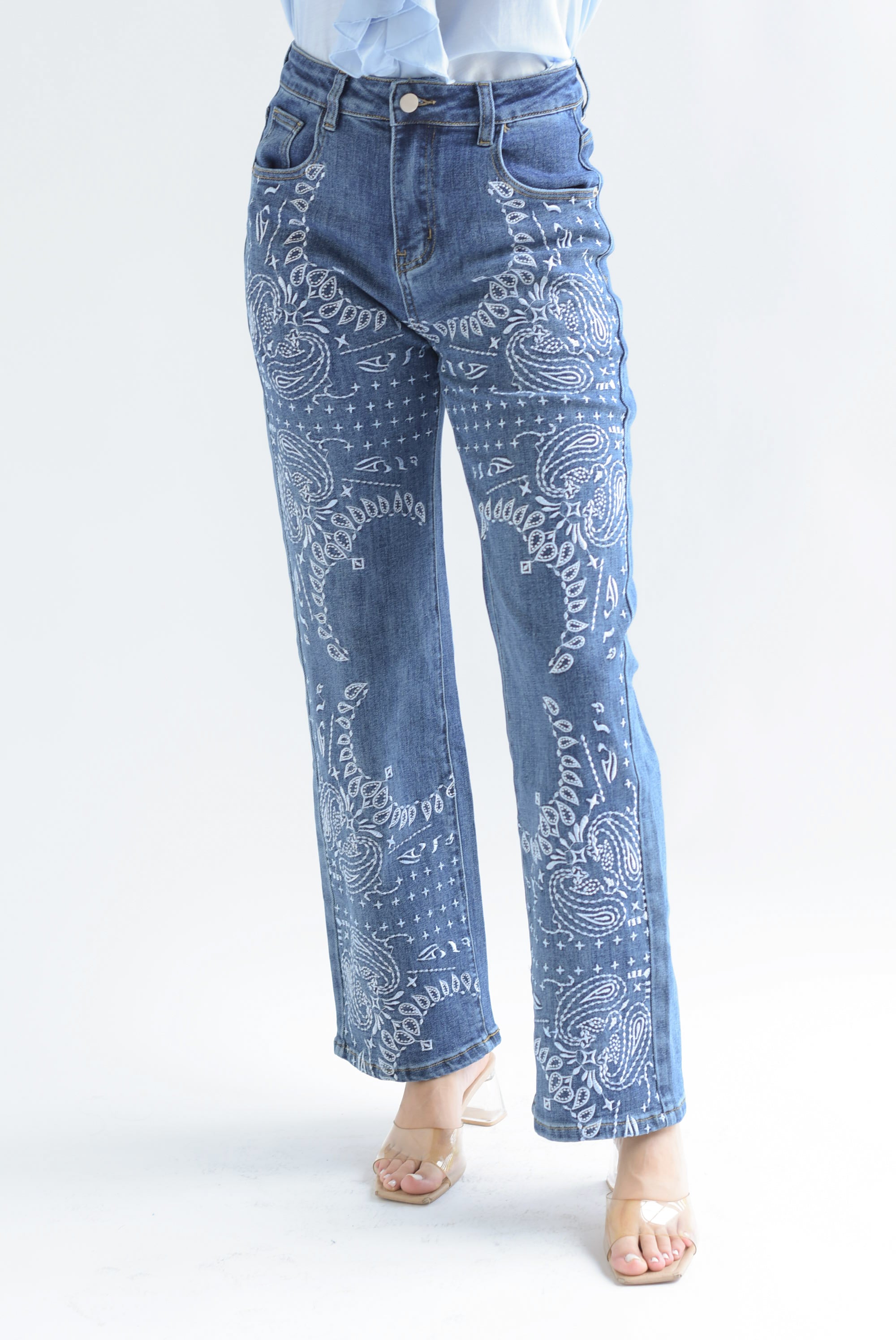 Jeans bordado Paisley Denim Medium