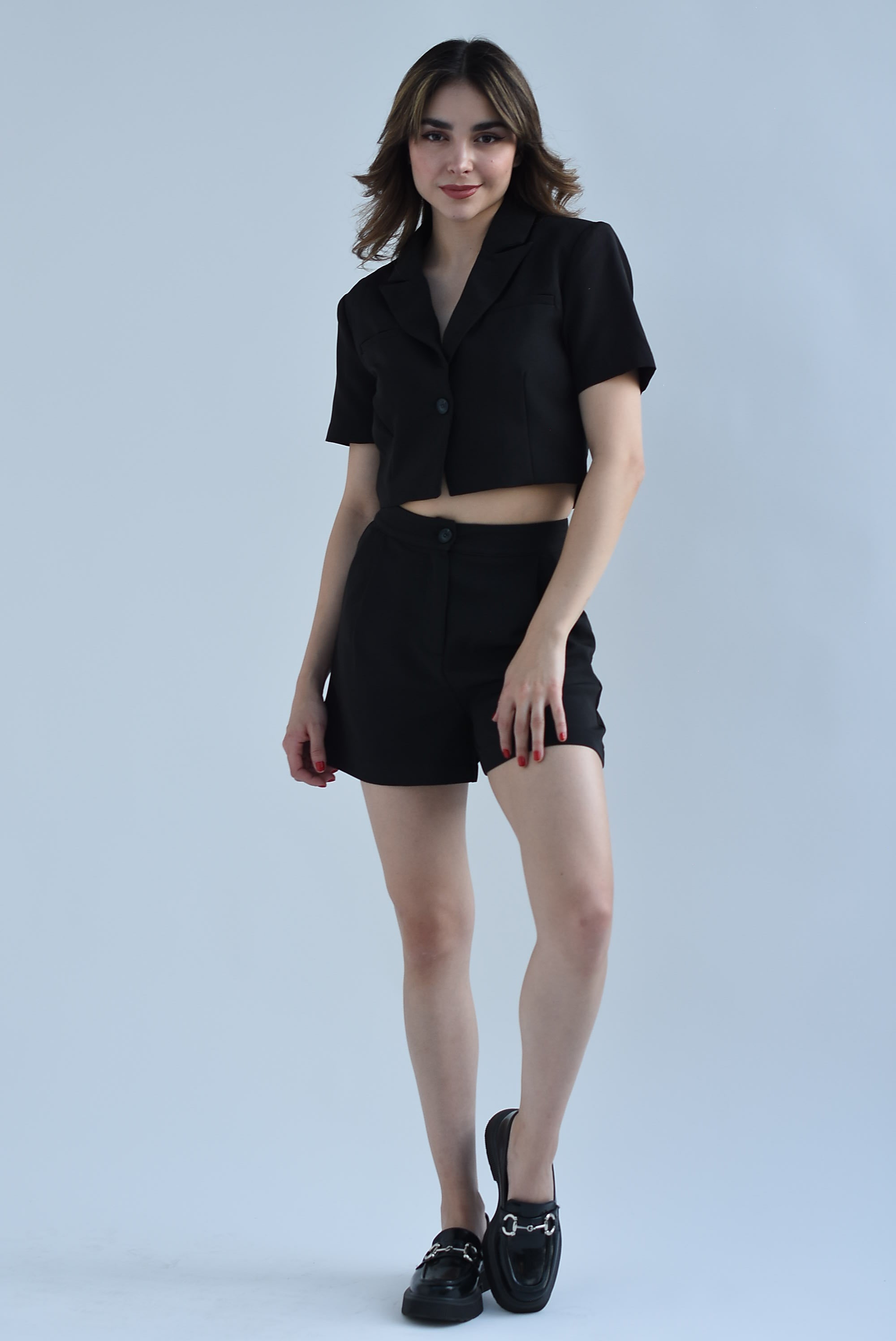 Set Short y Blazer crop Negro