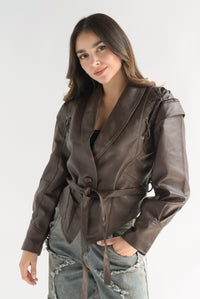 Fashion Styled Blazer vinipiel agujetas Espresso