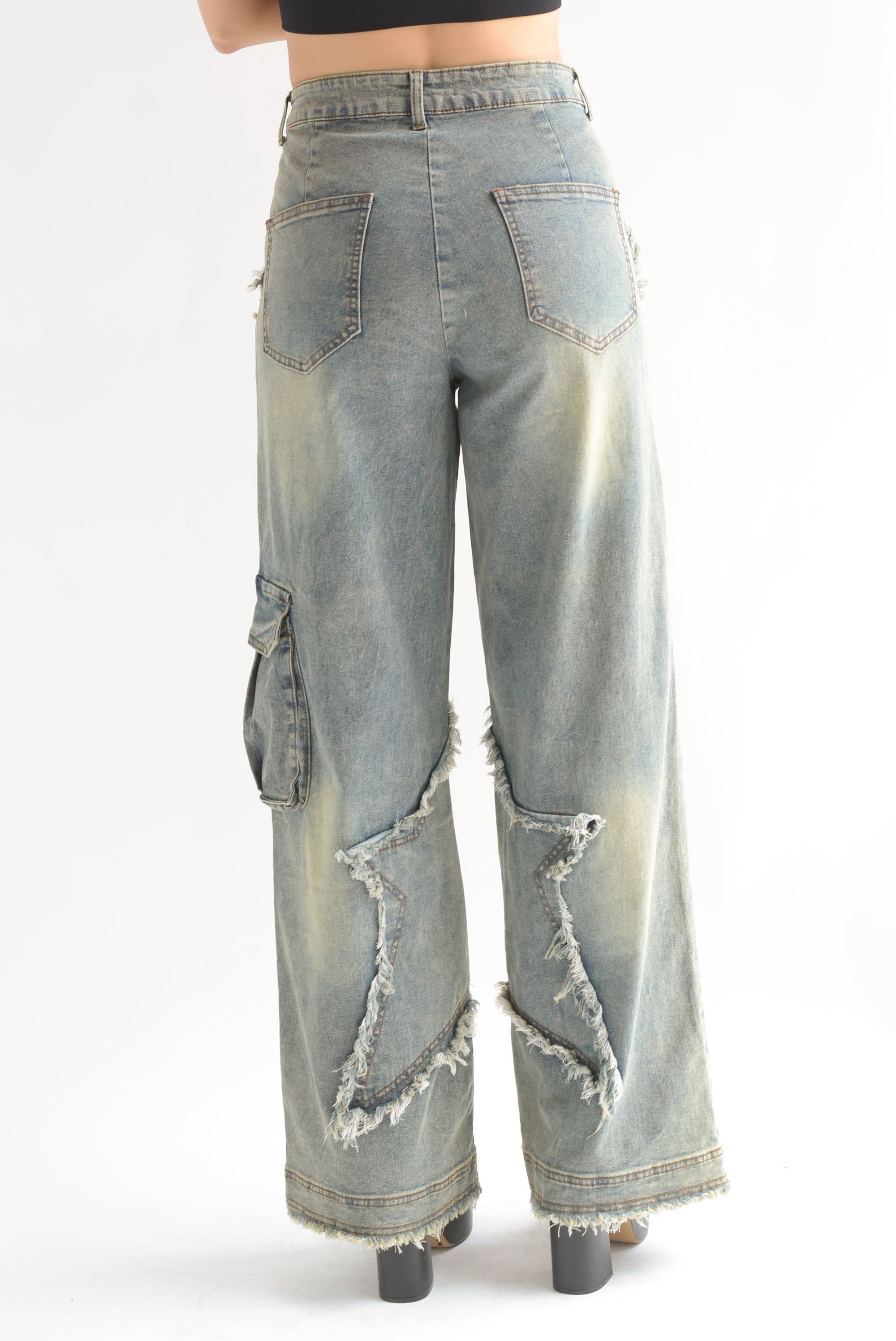 Jeans wide estrellas deshilachado