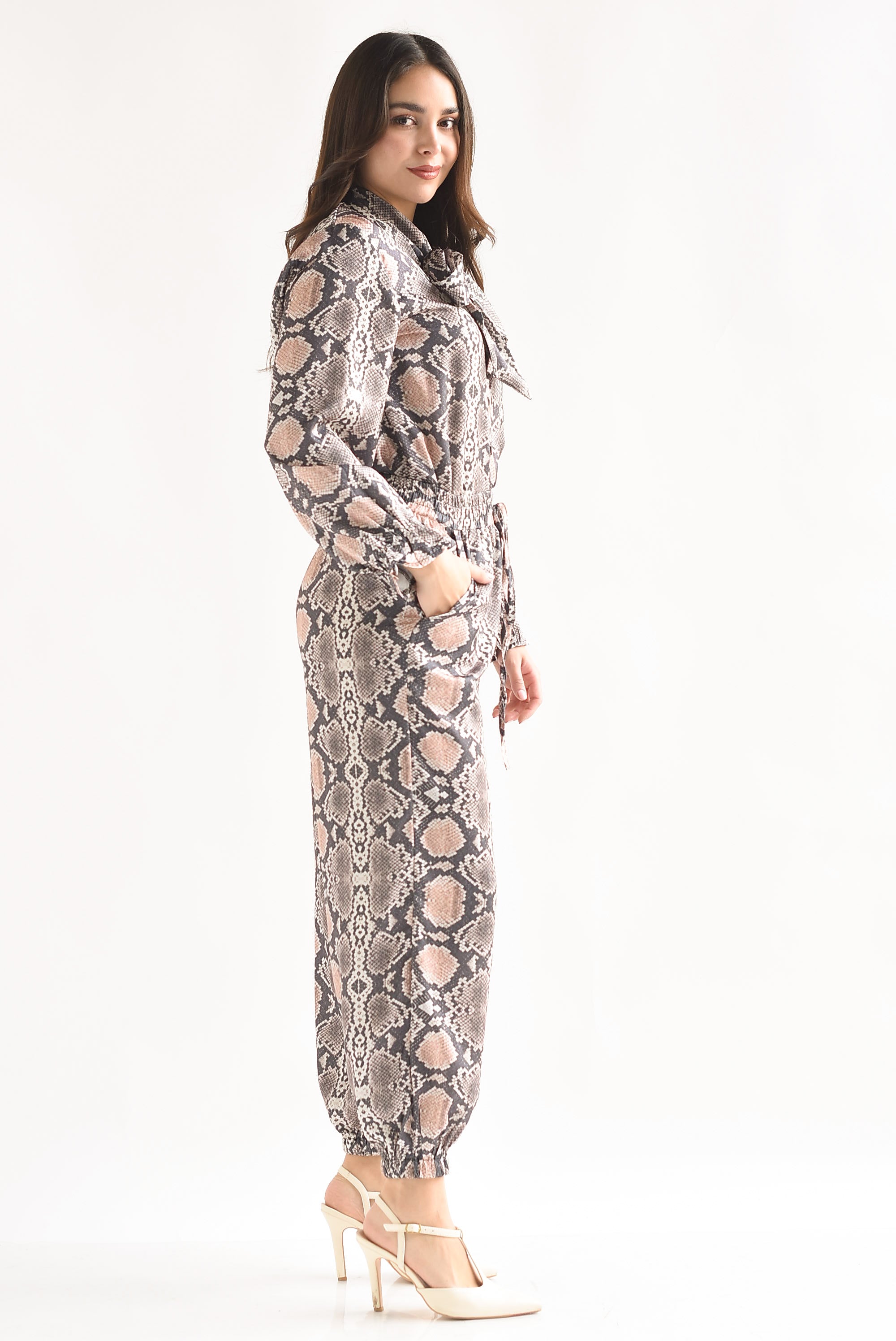 Set Pantalón globo y Camisa cinta snake print