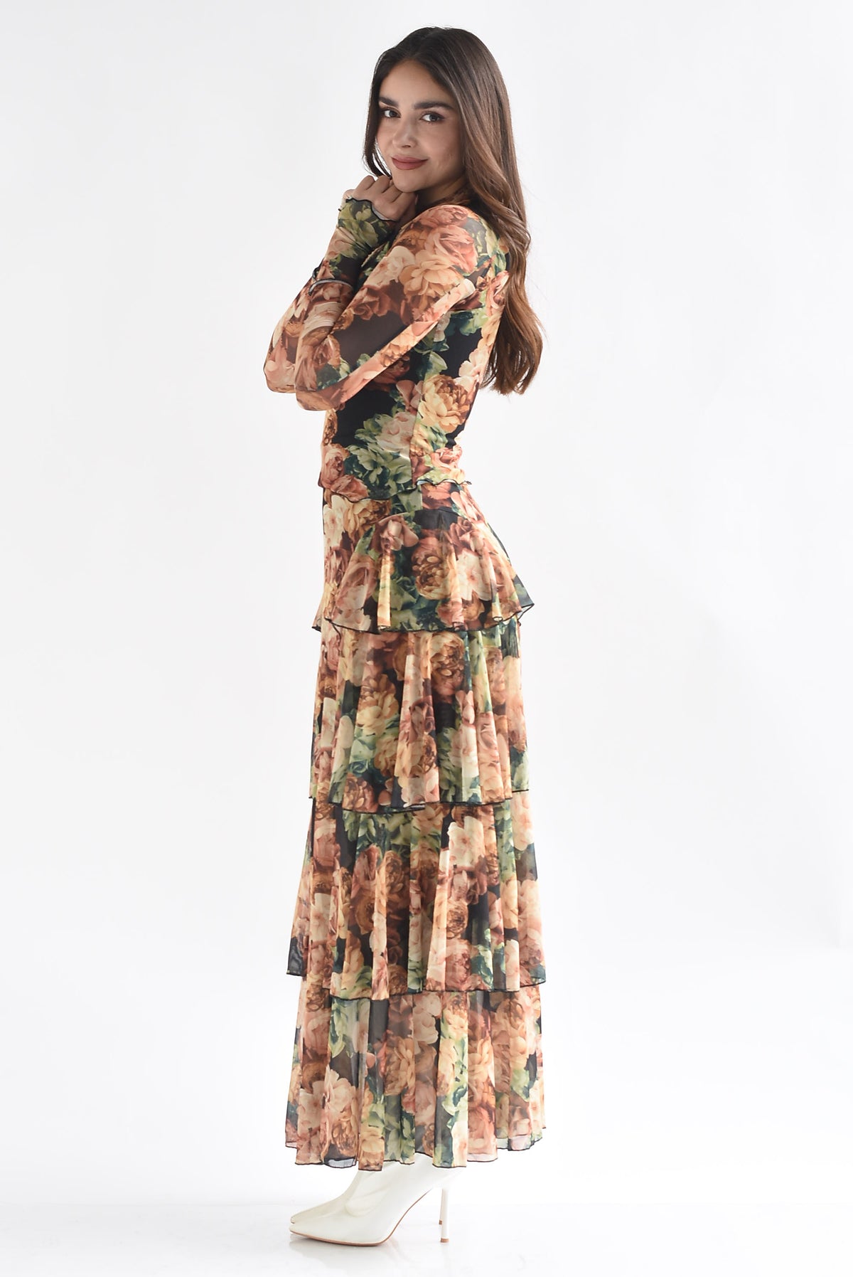 Set Falda olanes y Blusa mesh flores tapiz