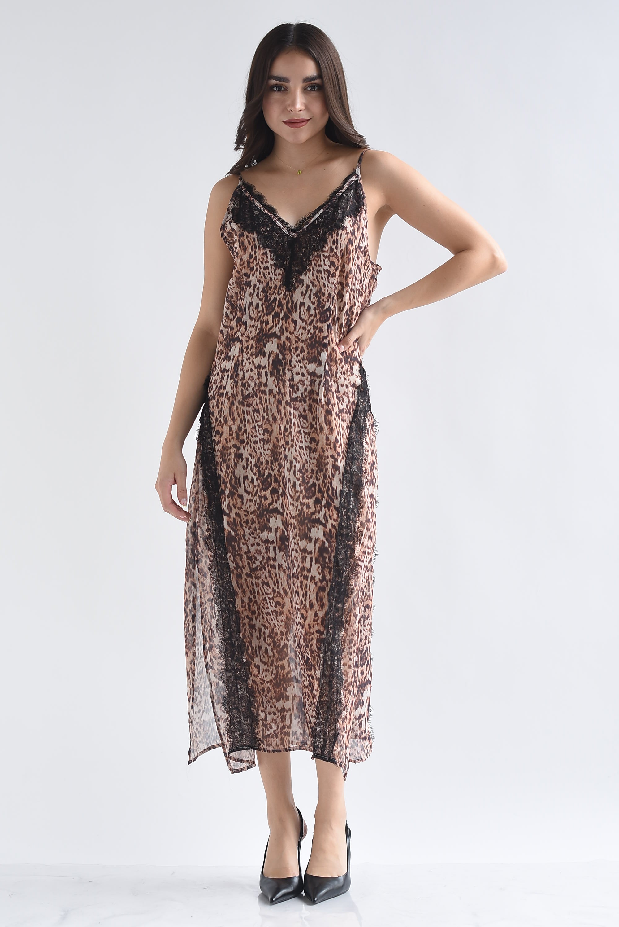 Vestido lencero tira encaje