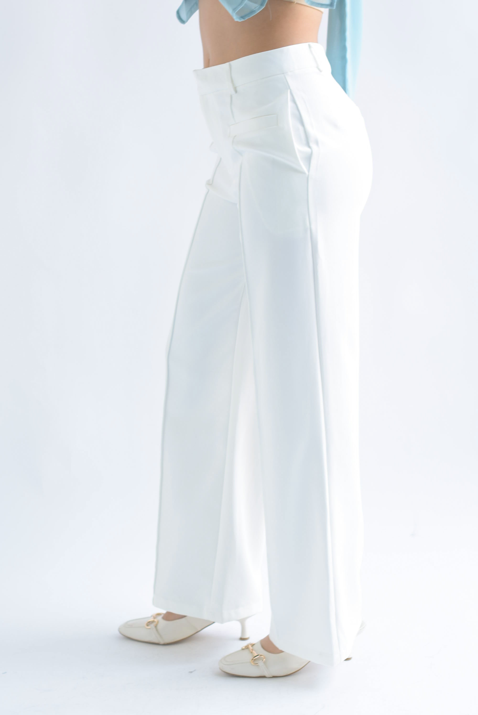 Pantalón de vestir costuras y bolsillos Blanco