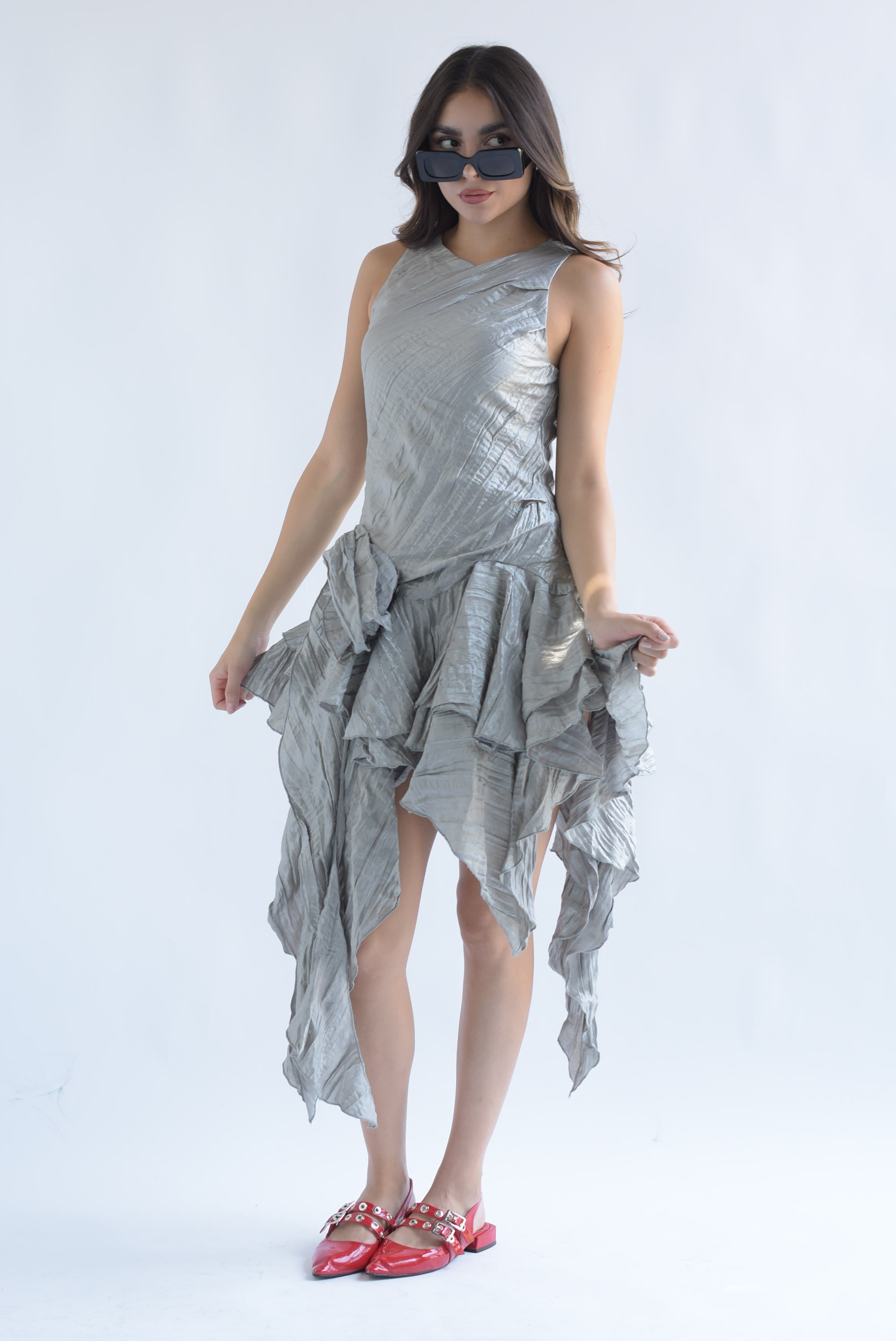 Vestido asimétrico corrugado Plata